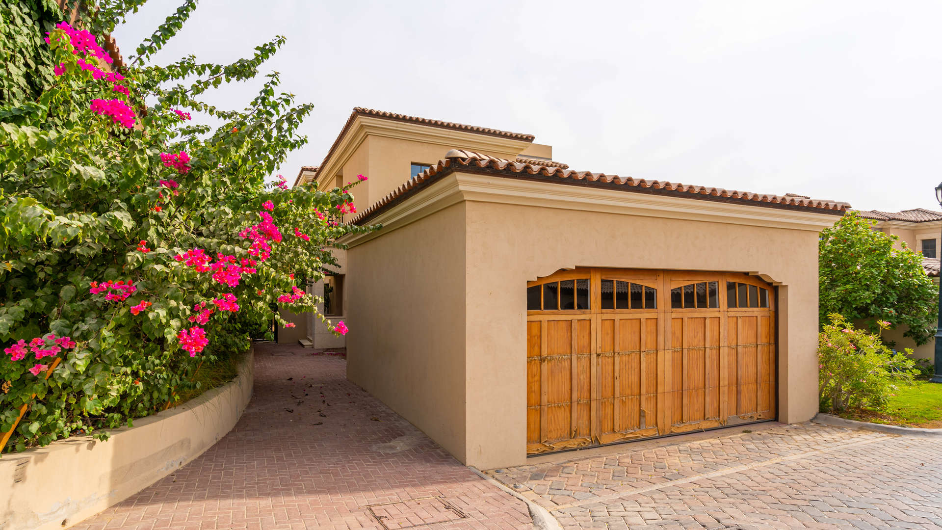 4-bedroom villa exterior in Whispering Pines, Jumeirah Golf Estates, Dubai, for rent