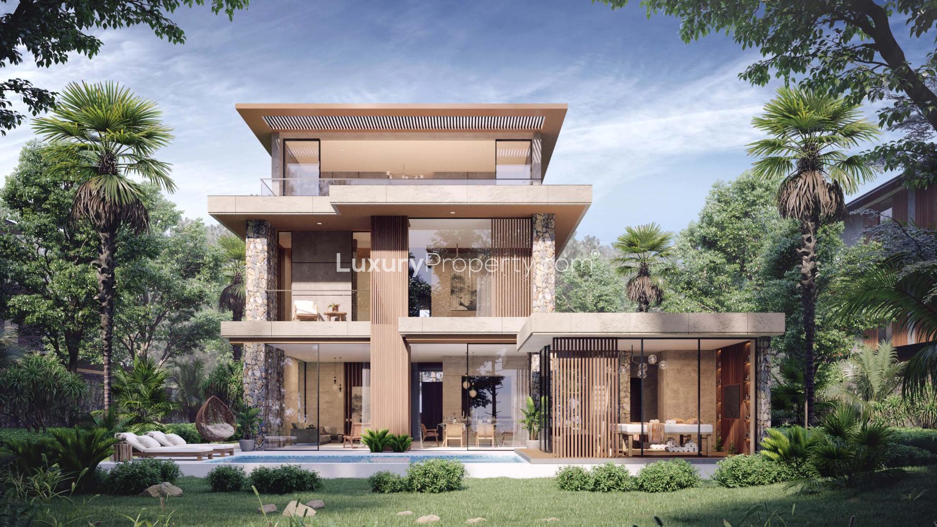 Luxurious 5-bedroom villa with garden in Alaya, Tilal Al Ghaf for sale