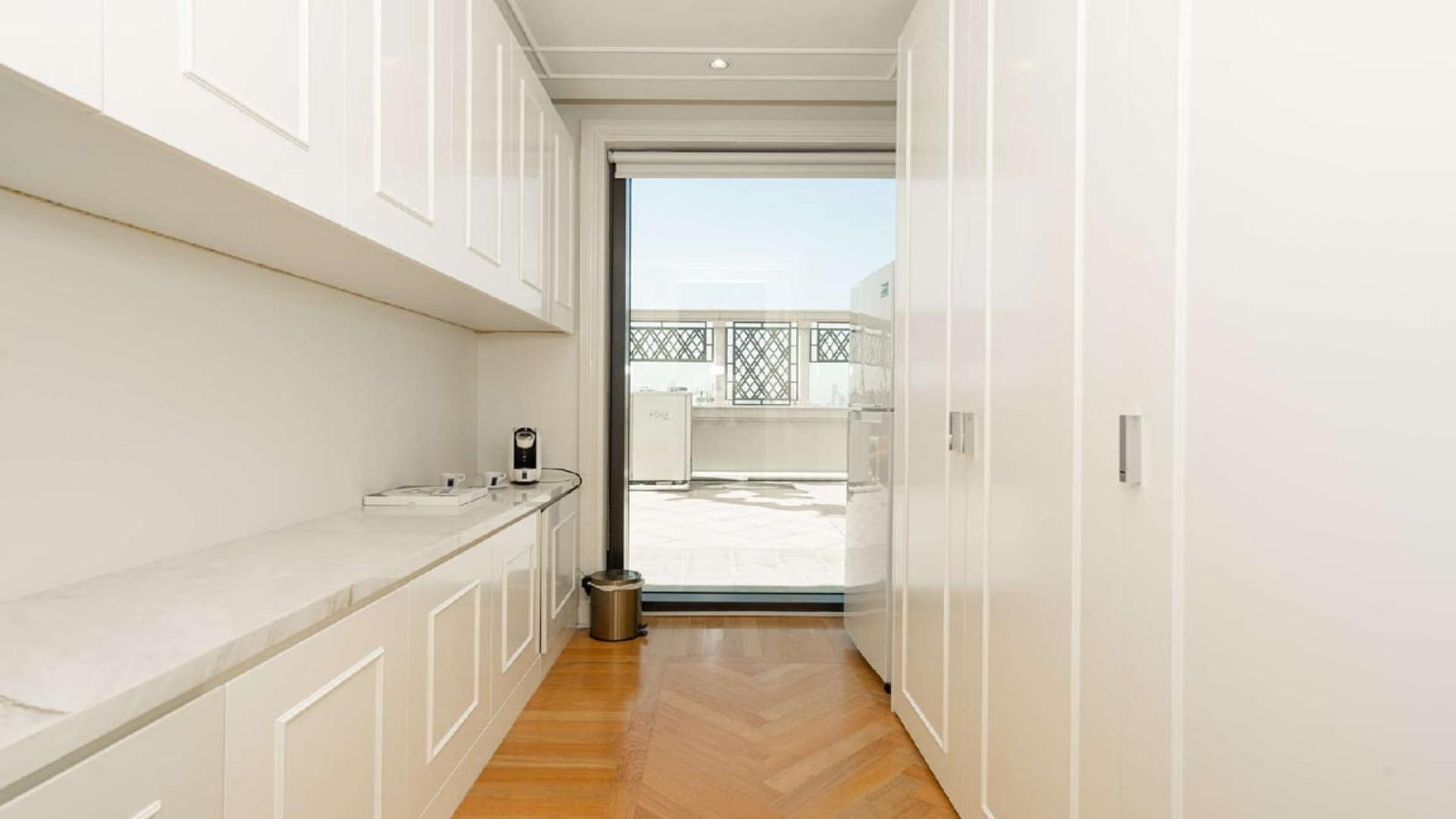 Luxurious living room in 5-bedroom penthouse at Palazzo Versace, Culture Village, for sale