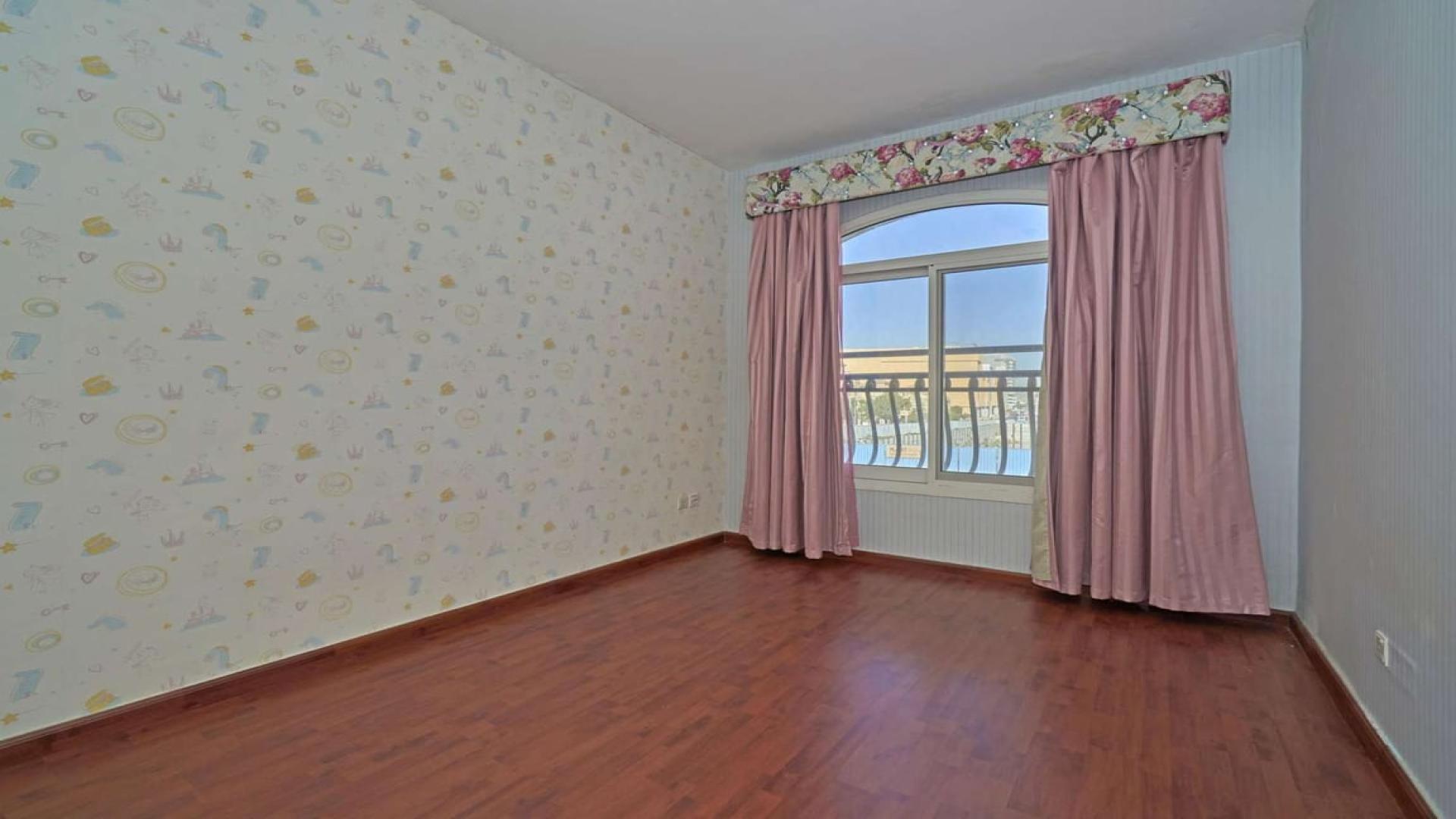 Outdoor patio area of 5-bedroom townhouse in Diamond Views, Jumeirah Village Circle