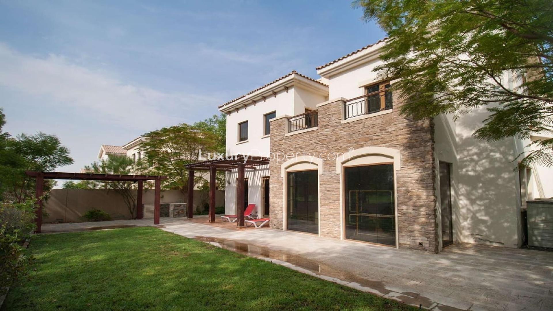 Exterior view of five-bedroom villa in Jumeirah Golf Estates Earth community
