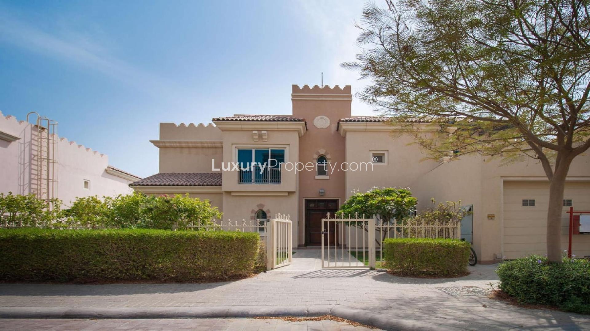 Luxury villa with pool in Victory Heights, Dubai Sports City, available for rent