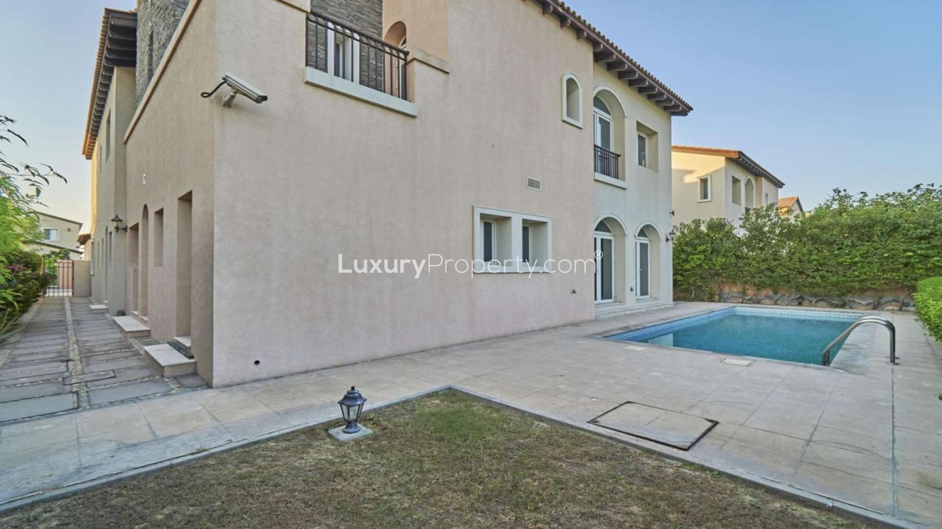 Stunning villa pool view overlooking serene lake at Sienna Lakes, Jumeirah Golf Estates