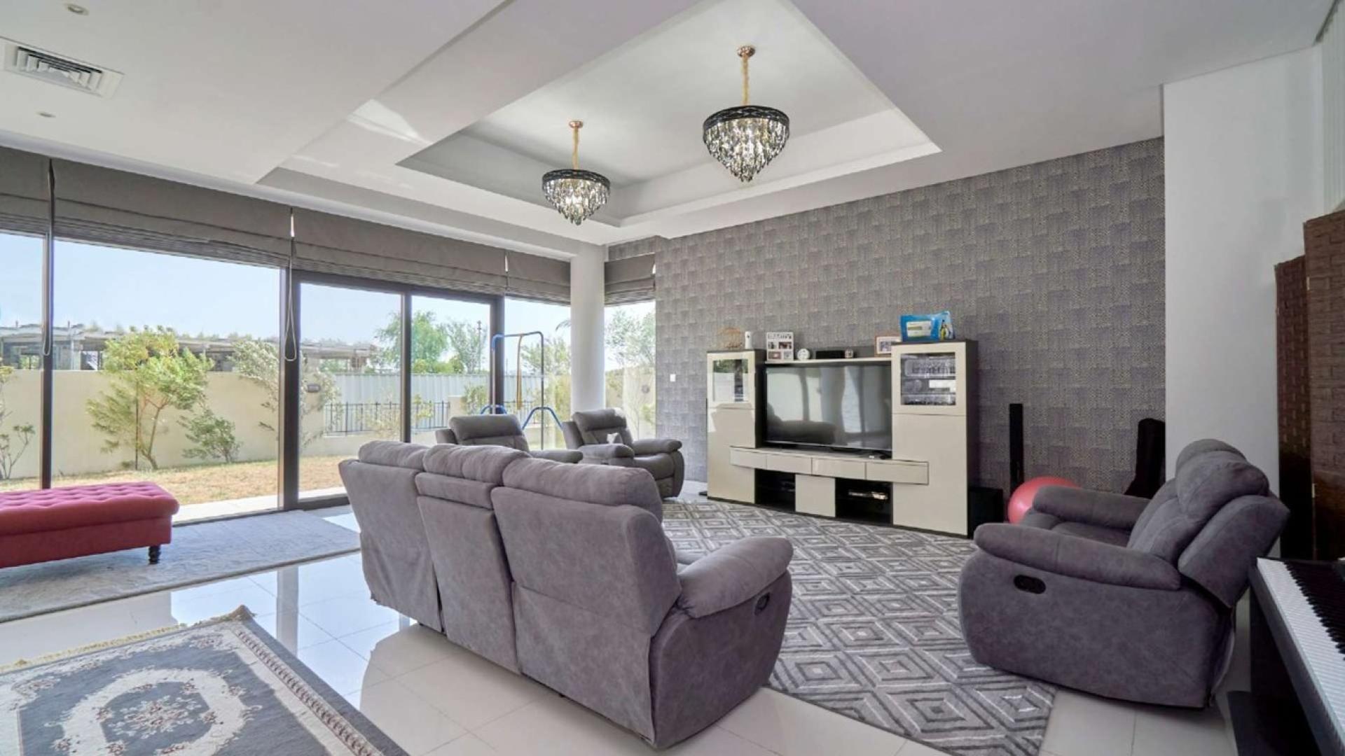 Luxurious living room in 5-bedroom villa for rent, Damac Hills, The Field, modern decor