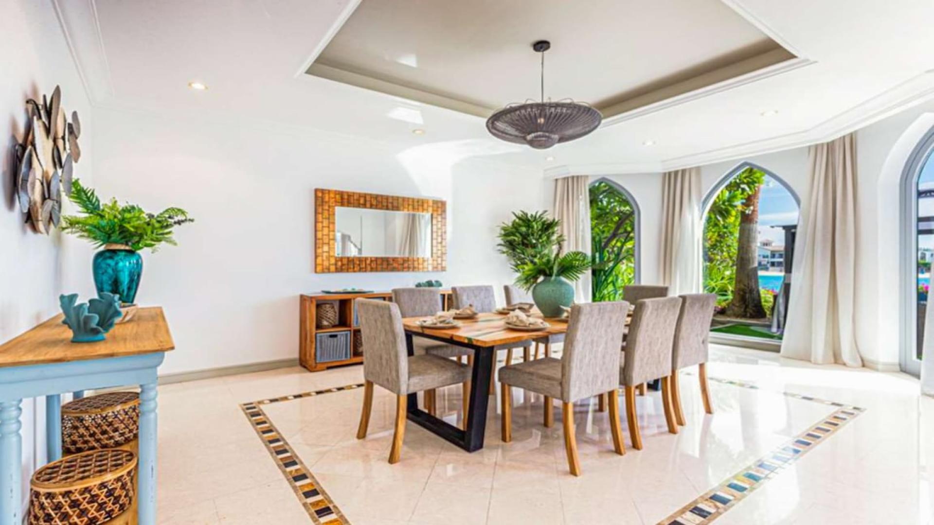 Furnished luxury villa with garden, 5 bedrooms, 7 bathrooms, Palm Jumeirah, Garden Homes