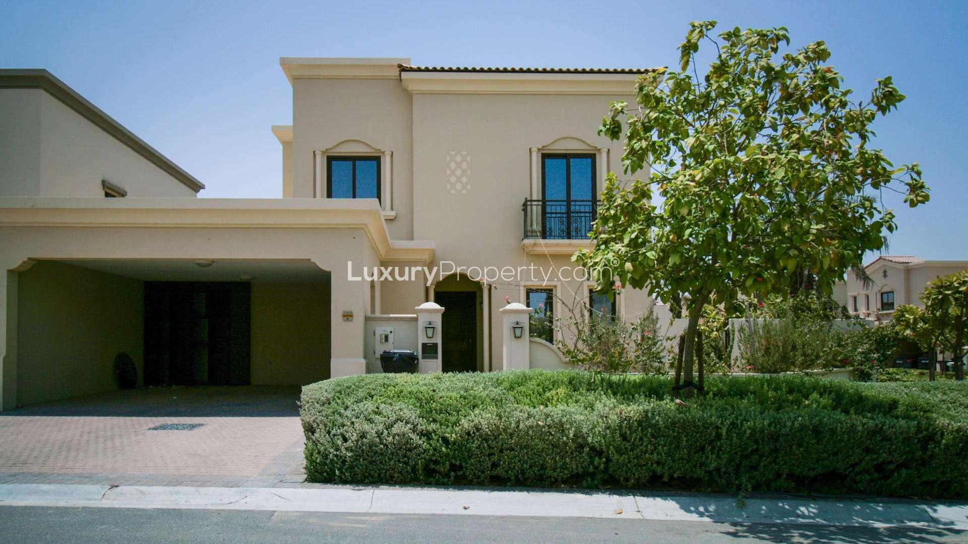 Spacious villa interior with garden view, Arabian Ranches 2, Lila community, for rent