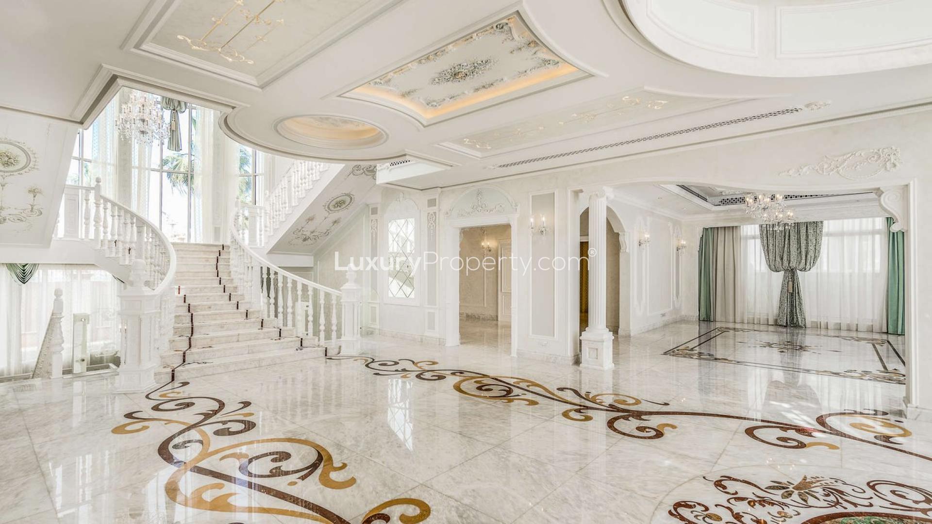Luxurious six-bedroom villa exterior at Pearl Jumeirah, Dubai, for sale