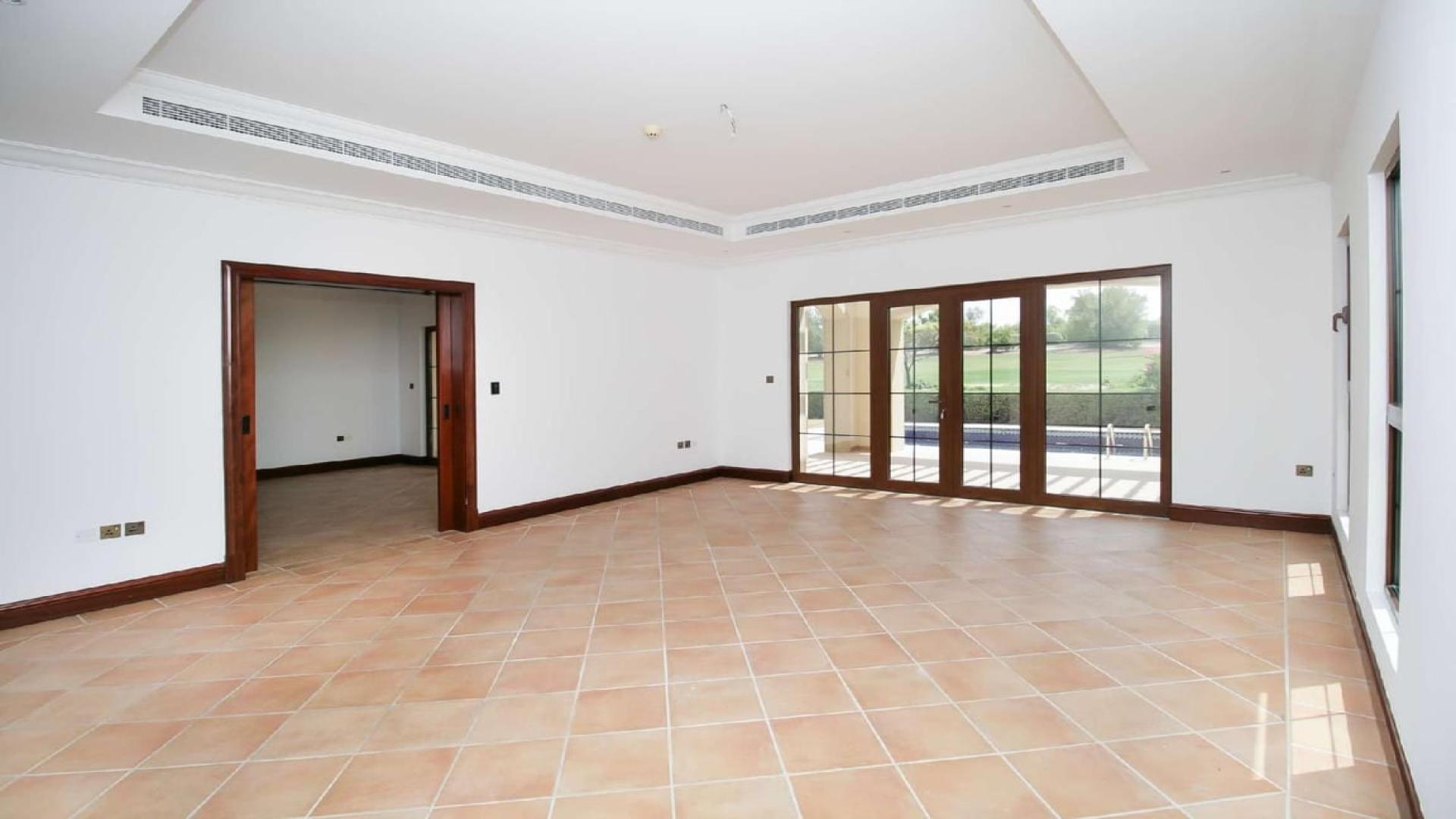 Luxurious villa with private pool in Lime Tree Valley, Jumeirah Golf Estates, for sale