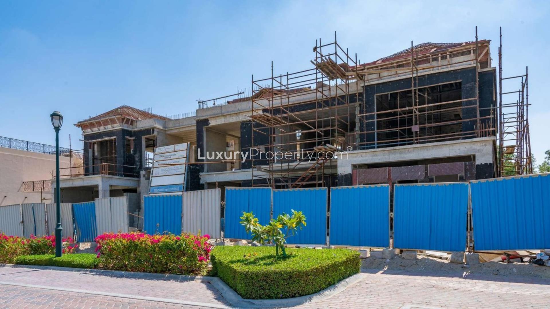"Under-construction villa in Jumeirah Golf Estates, Earth community, 5 bedrooms, 6 bathrooms, for sale.",Under-construction villa at Jumeirah Golf Estates, Earth community, exclusive five-bedroom luxury property