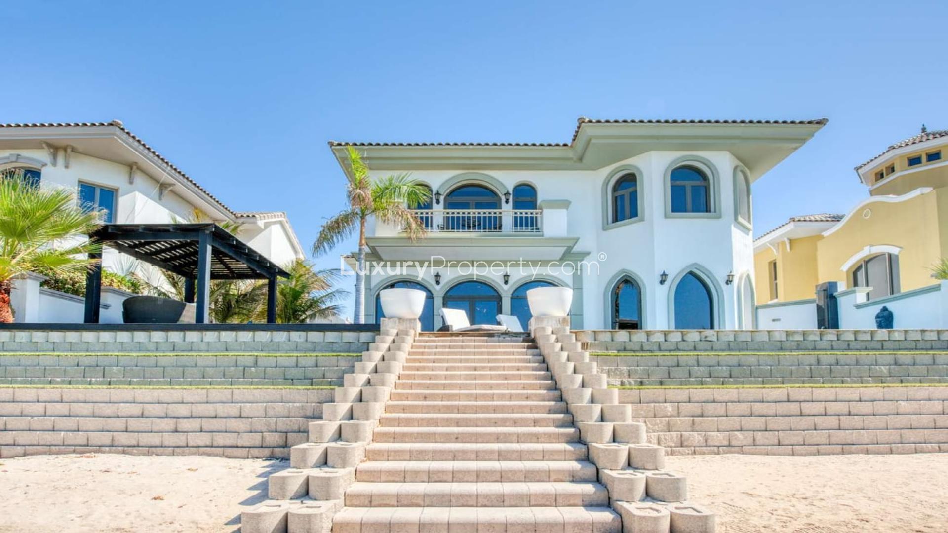 Palm Jumeirah villa with Atlantis view, five bedrooms, garden home, for sale