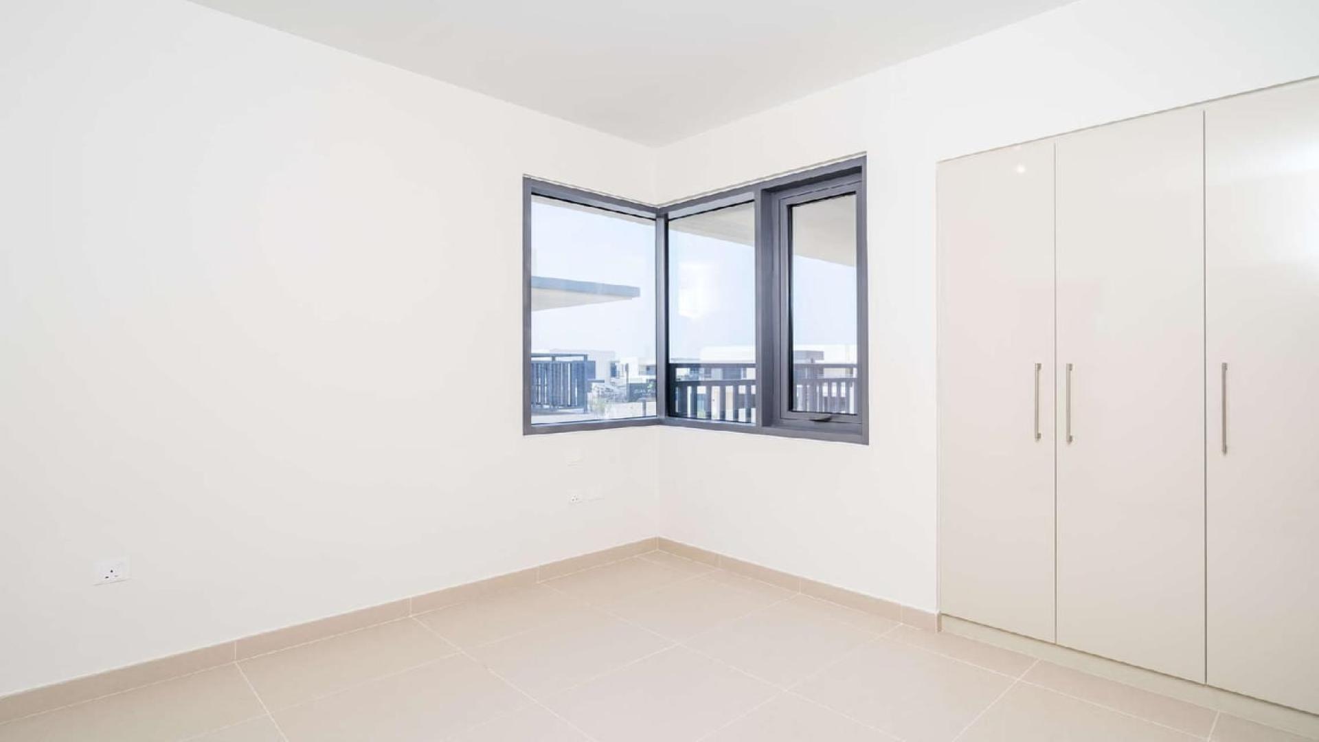 Modern 5-bedroom townhouse exterior in Maple 1, Dubai Hills Estate for rent