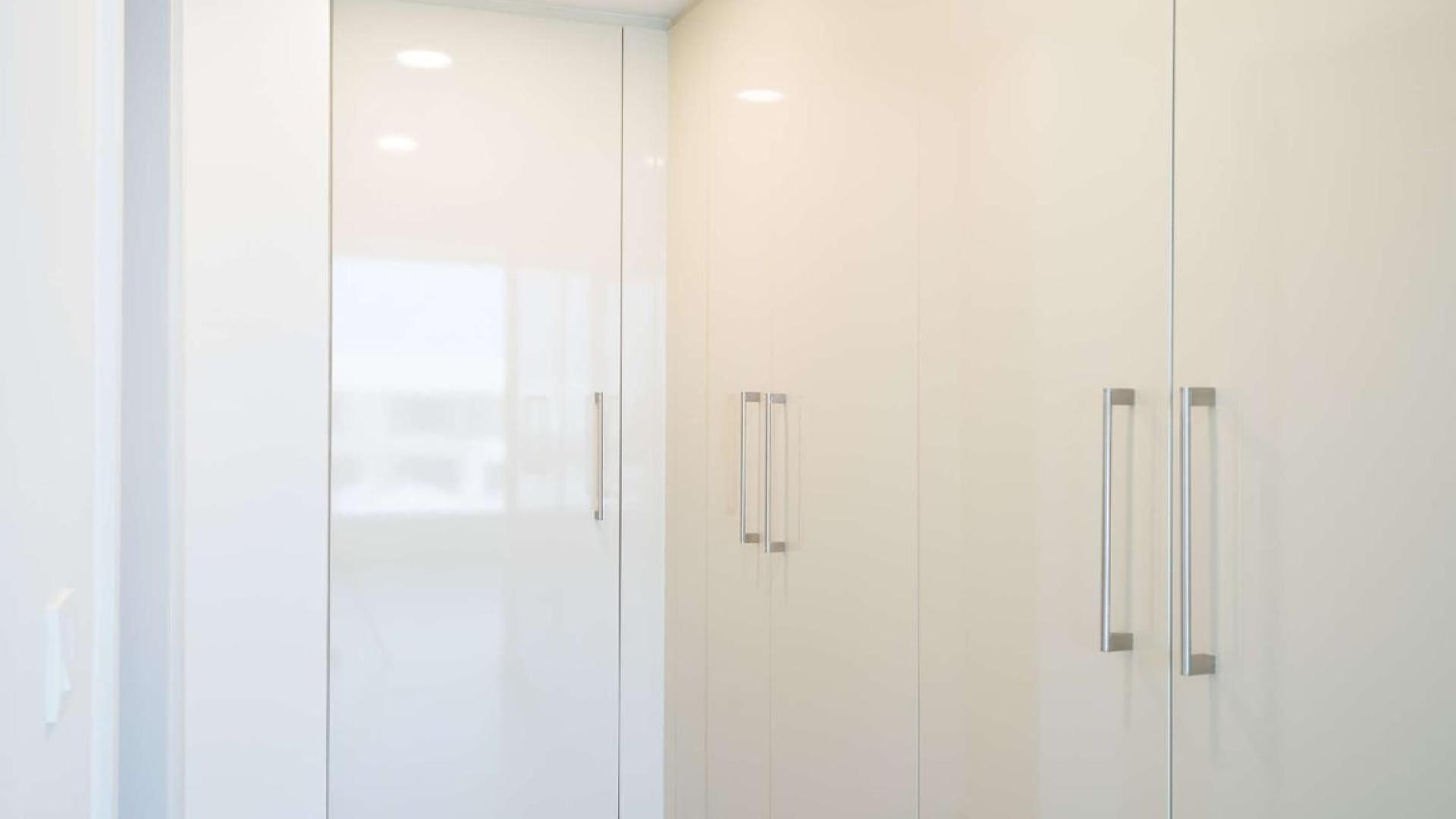 Modern single row villa in Maple, Dubai Hills Estate, with lush green lawn