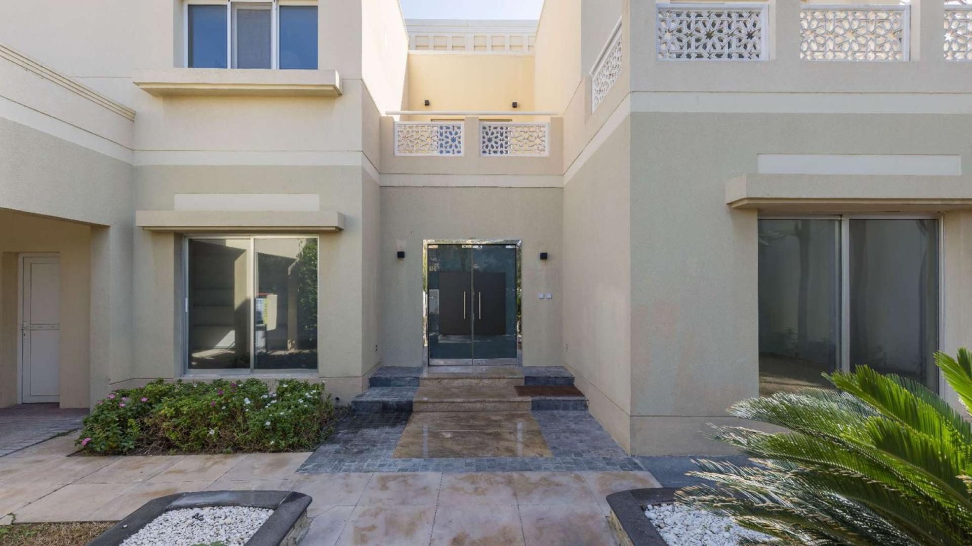 Upgraded 5-bedroom villa with garden in Meadows, for sale, golf course views