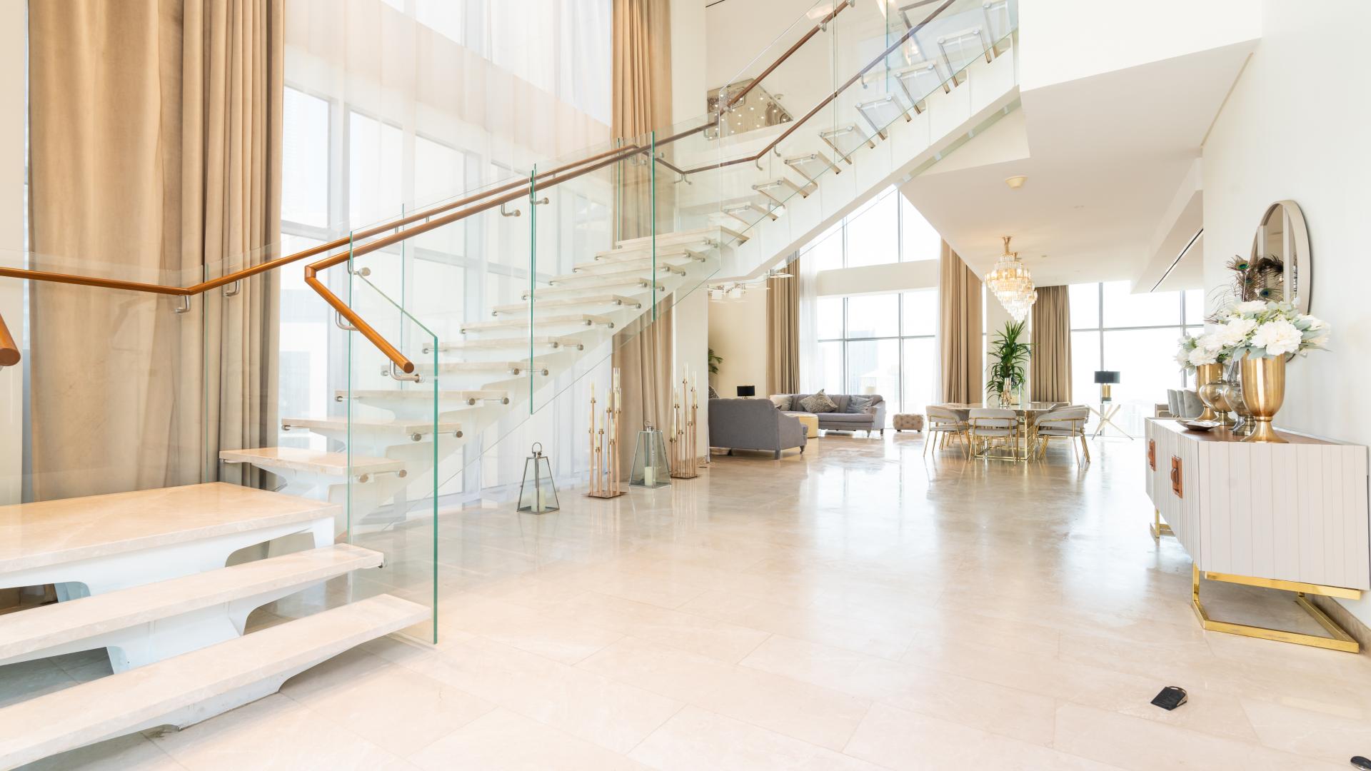 Luxurious living room in 5-bedroom duplex penthouse, Boulevard Crescent, Downtown Dubai