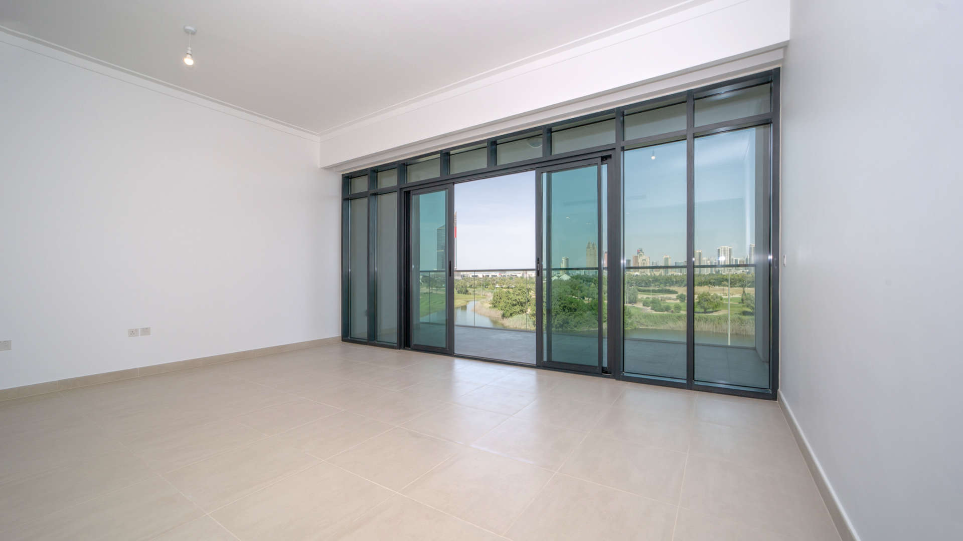 Penthouse overlooking lush golf course in The Hills C, five bedrooms, six bathrooms