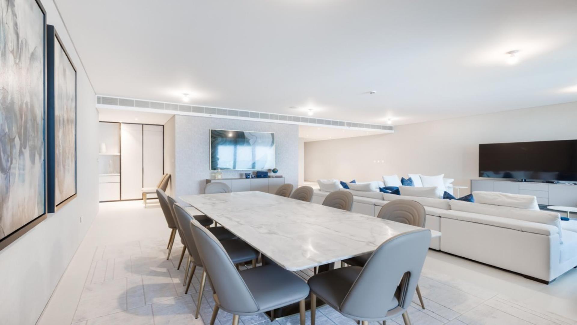 Luxurious living room in five-bed penthouse, The Address Jumeirah, Jumeirah Beach Residence