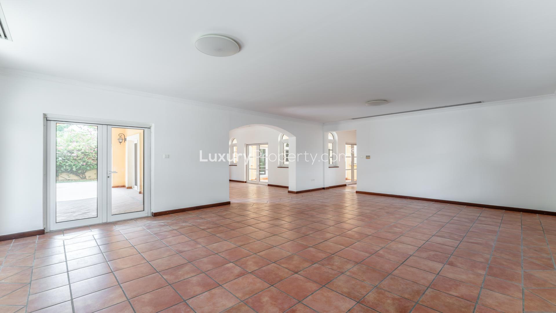Spacious living area with tiled flooring in 5-bedroom villa, The Aldea, The Villa