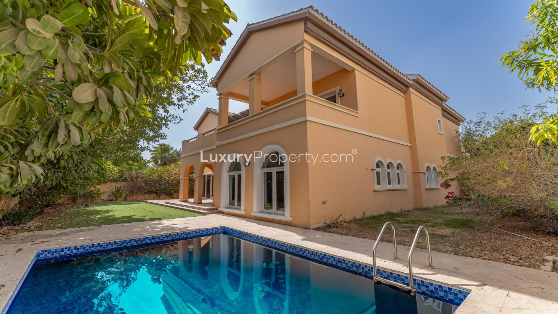 Spacious villa with private pool and garden in The Aldea, The Villa, for rent
