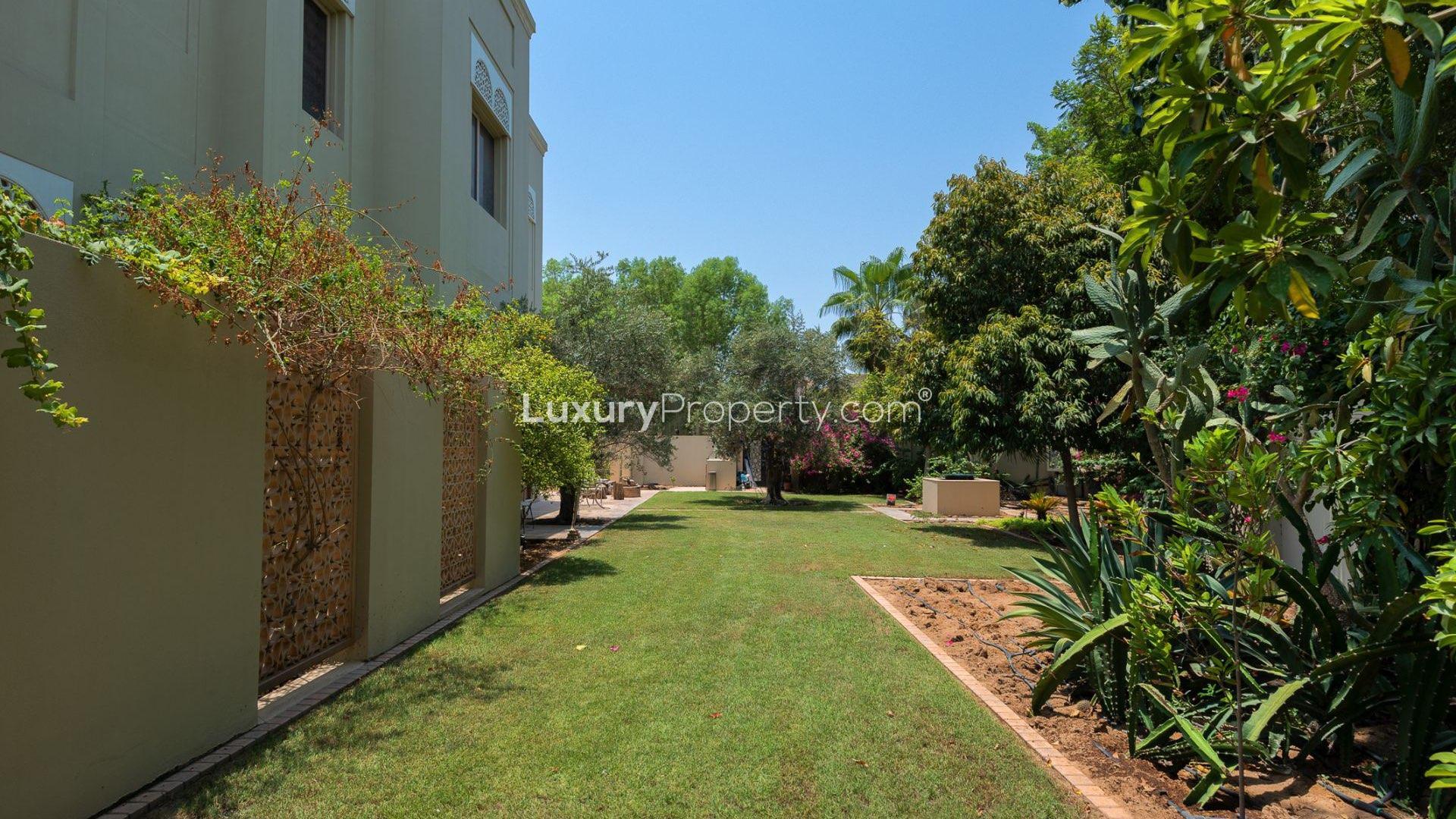 Luxurious dining area in fully furnished Al Barari villa, Ajman Uptown for rent