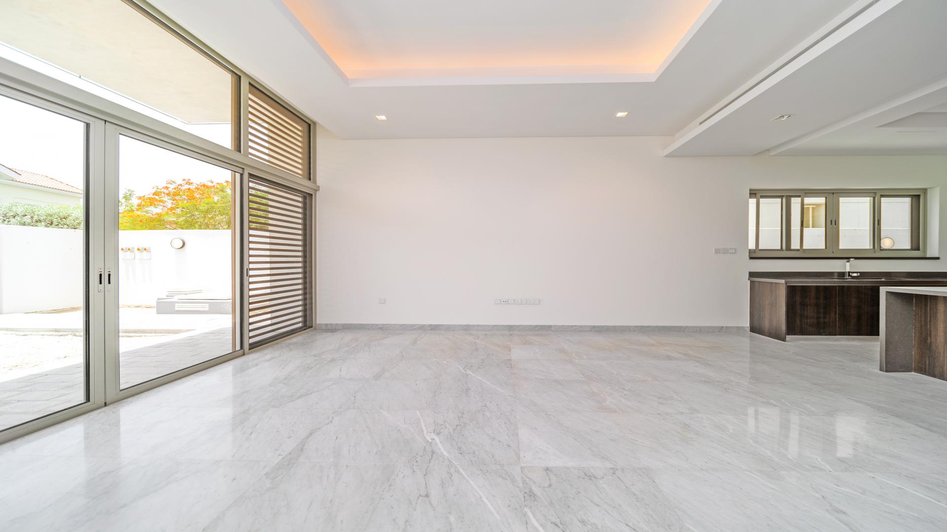 Spacious living area in contemporary villa, District One, Mohammed Bin Rashid City, for rent