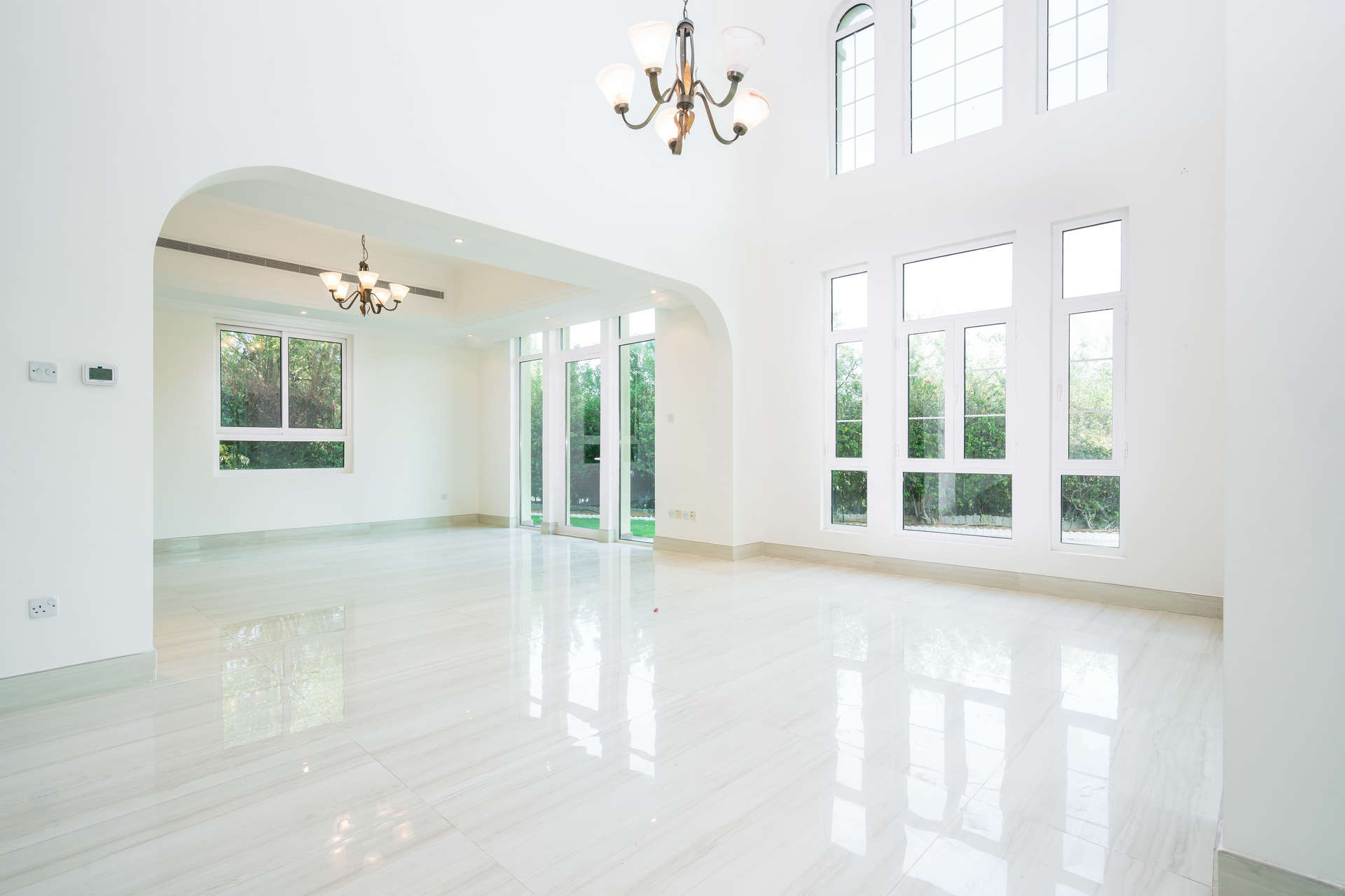 5-bedroom villa with private pool and garden views in Jumeirah Islands, Entertainment Foyer