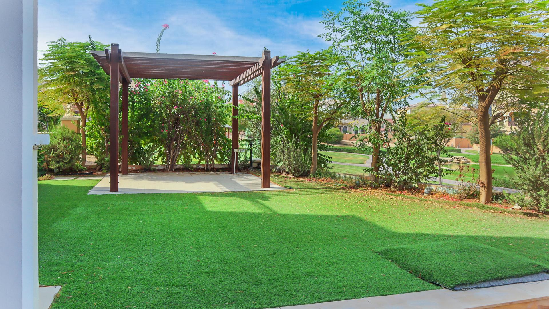 Villa with lake view in Jumeirah Golf Estates, Fire community, lush greenery surrounding