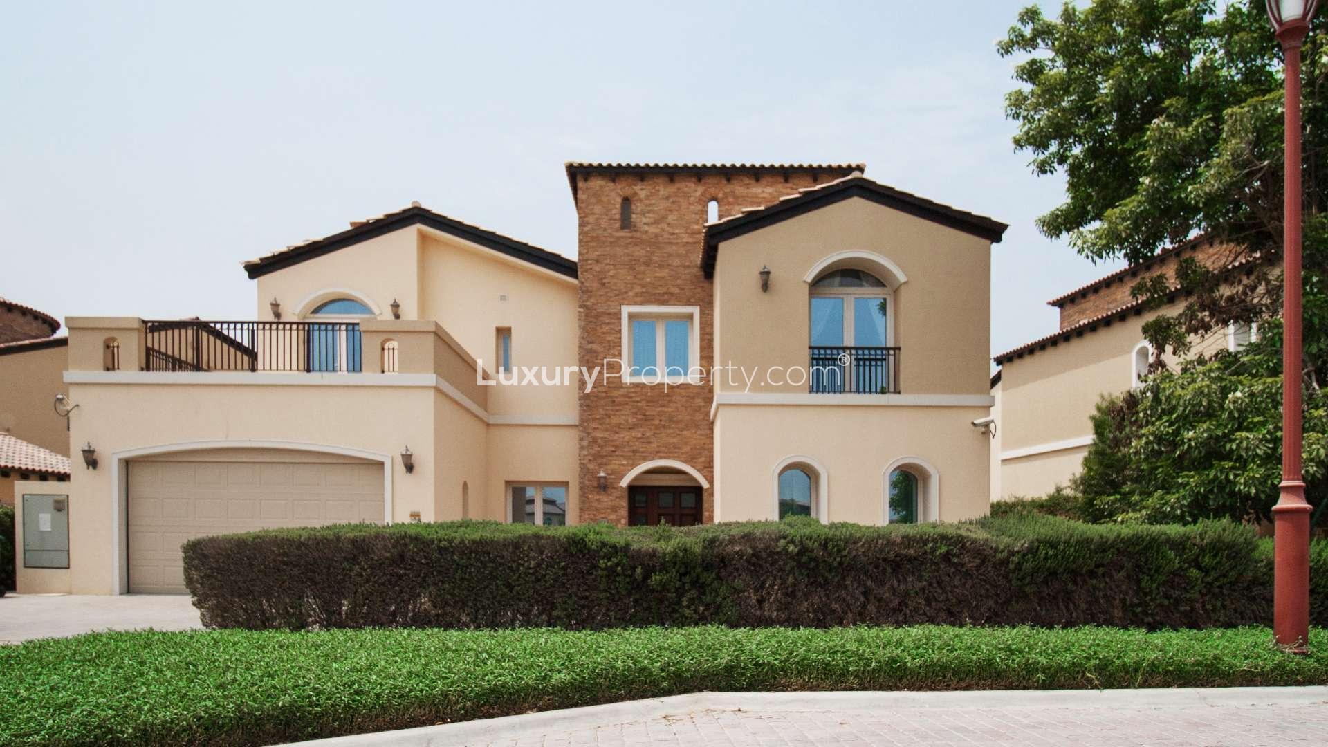 Beautiful upgraded villa with pool, Jumeirah Golf Estates, Fire community, for rent