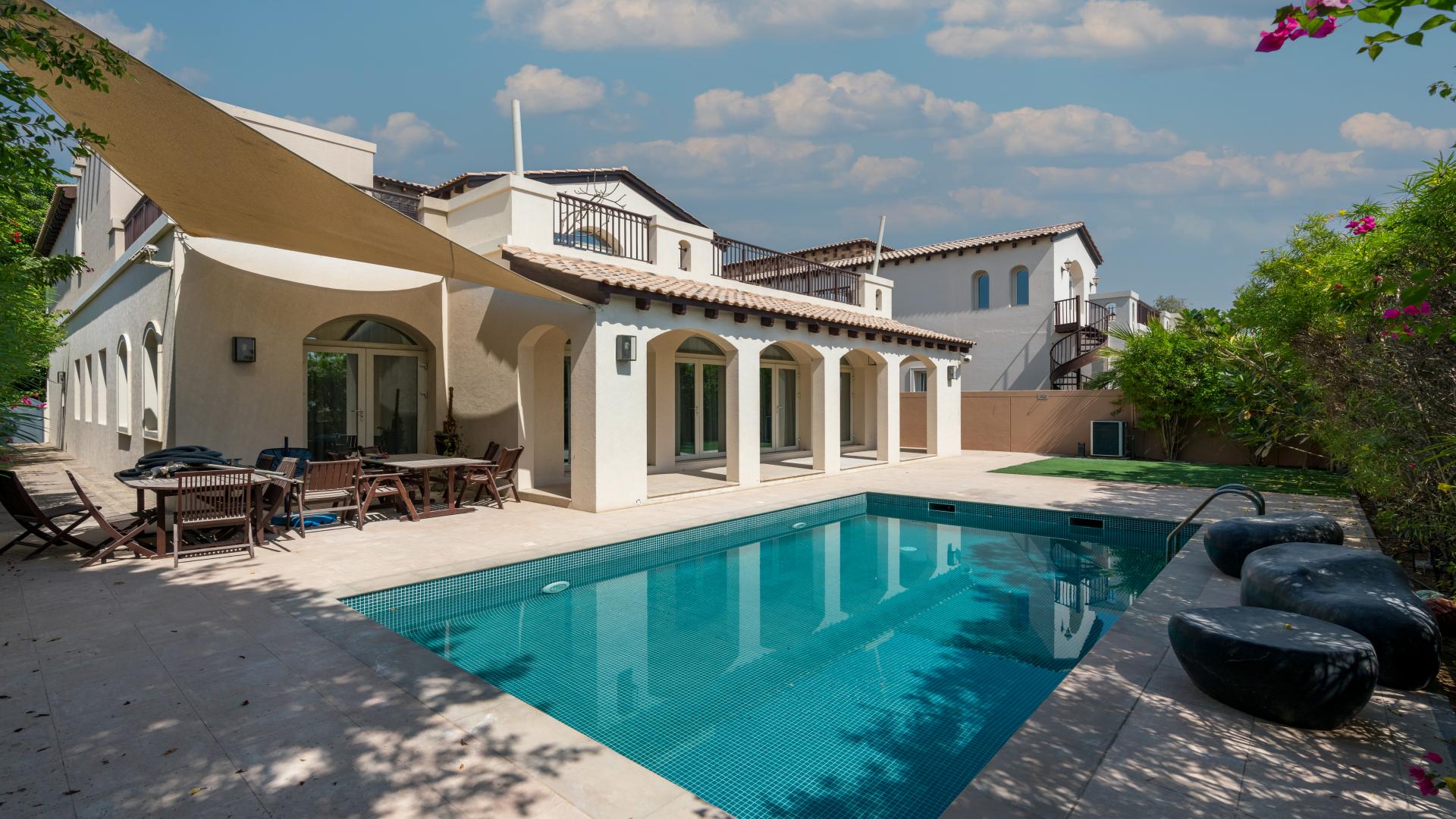 Fully renovated Sienna Lakes Villa interior at Jumeirah Golf Estates, Fire community