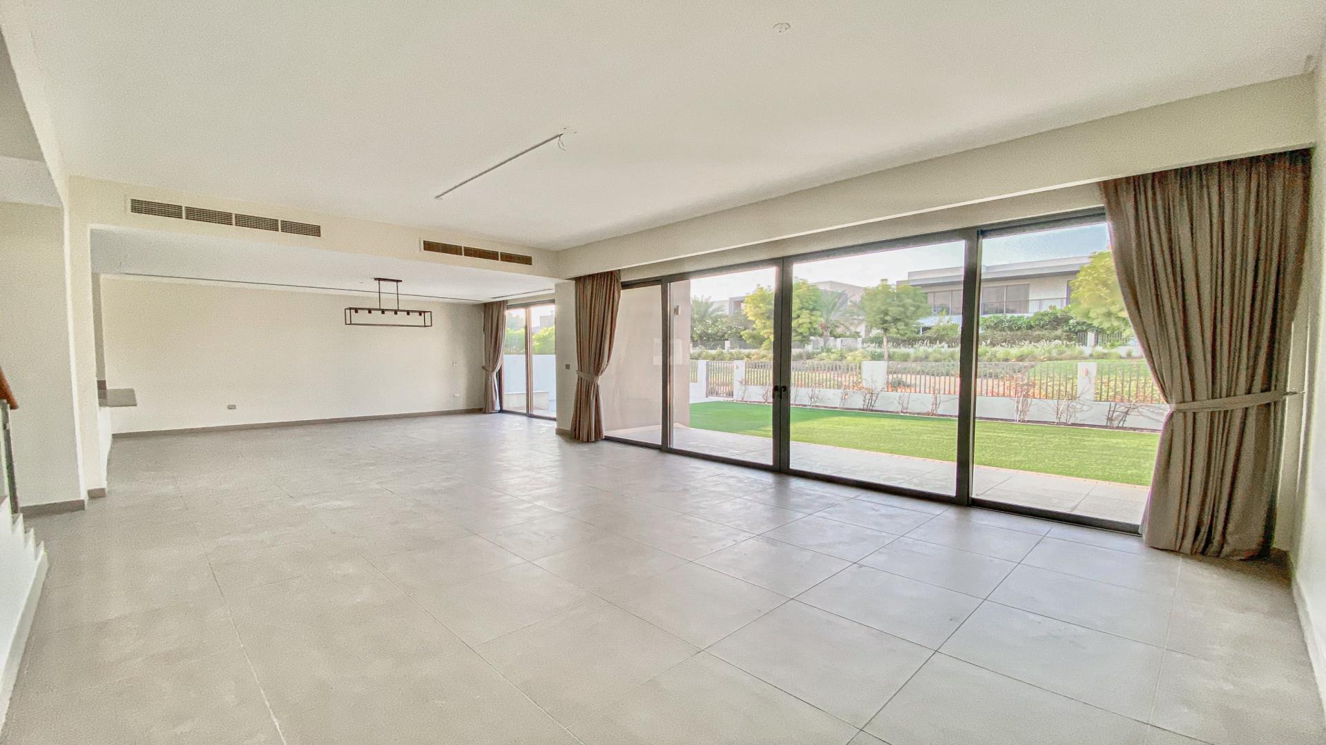 Vacant 5-bedroom villa with greenbelt view in Sidra Villas, Dubai Hills Estate for rent