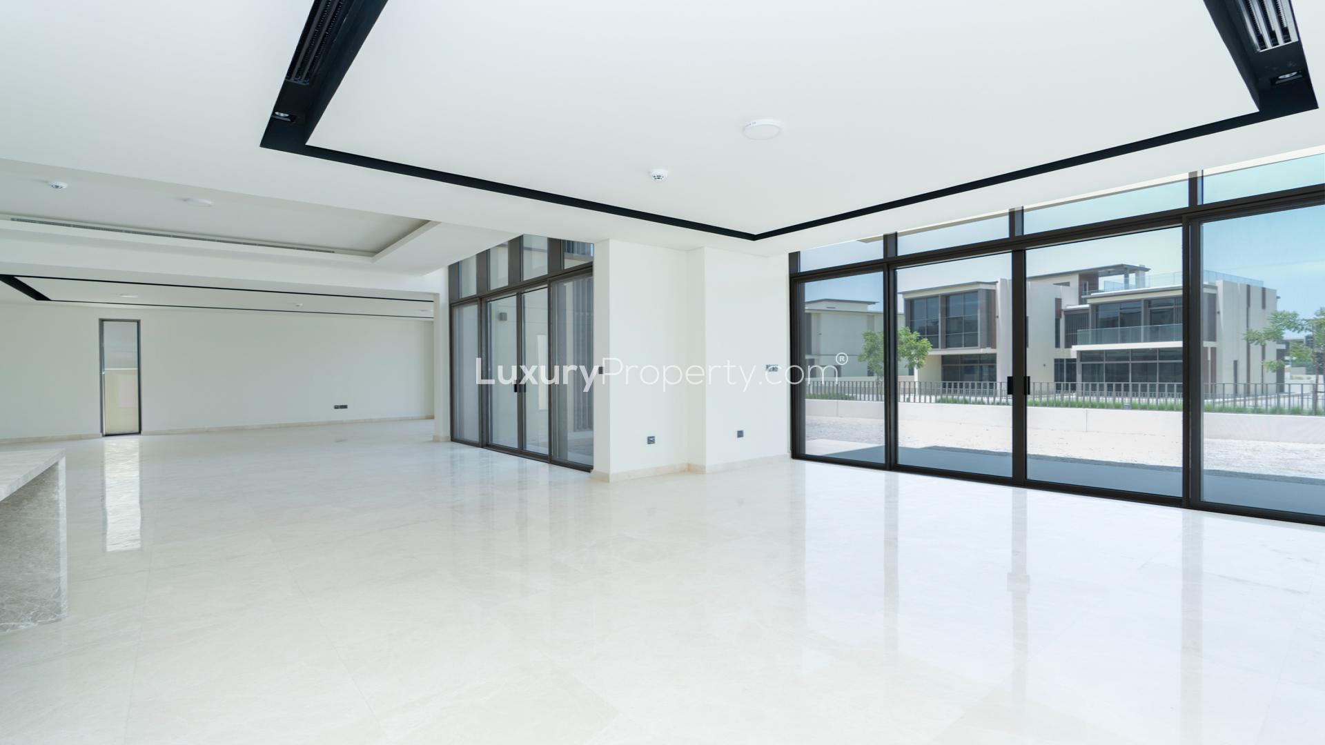 Contemporary open-plan living area in Dubai Hills Estate Golf Place 2 villa for rent