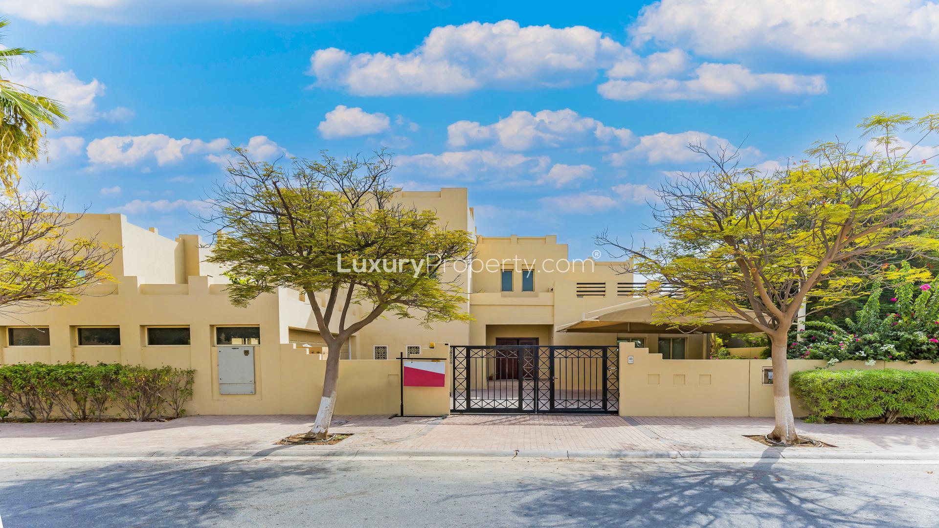 Gorgeous villa with private pool in Meadows 5, available for rent, featuring lake views