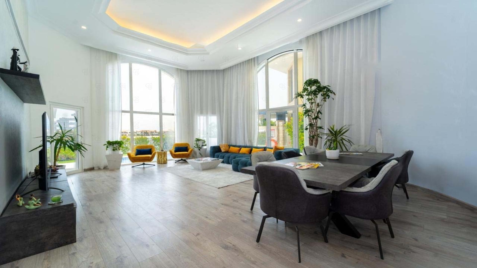 Furnished Palm Jumeirah villa with pool, Garden Homes, Royal Atlantis views, for rent