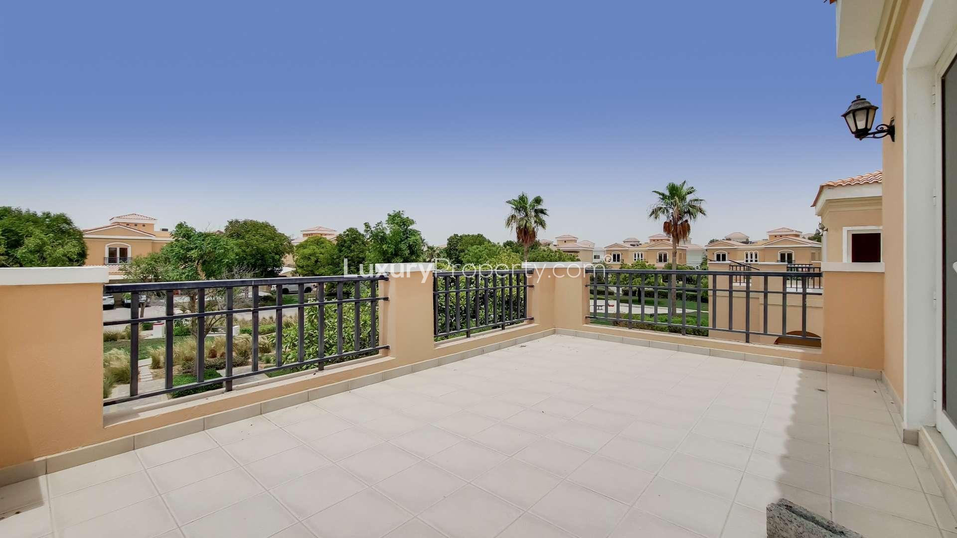 Fully furnished living room in a 5-bedroom villa for rent in Ponderosa, The Villa