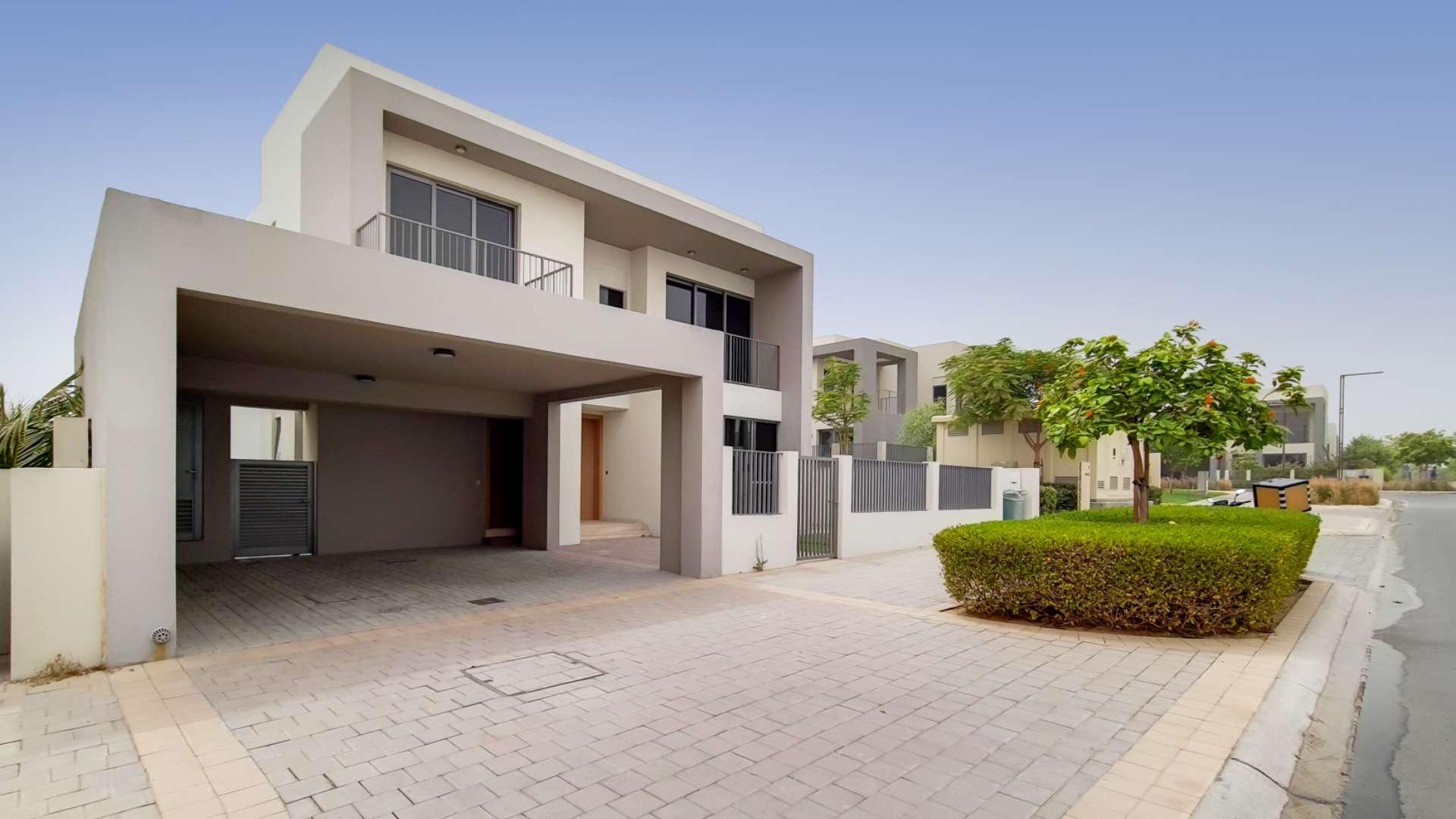 5-bedroom villa in Sidra 1, Dubai Hills Estate with spacious garden view