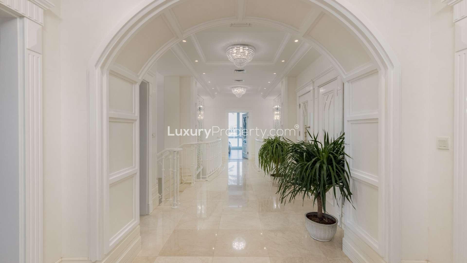 Luxurious hallway in renovated 5-bedroom villa on Palm Jumeirah, elegant interior design