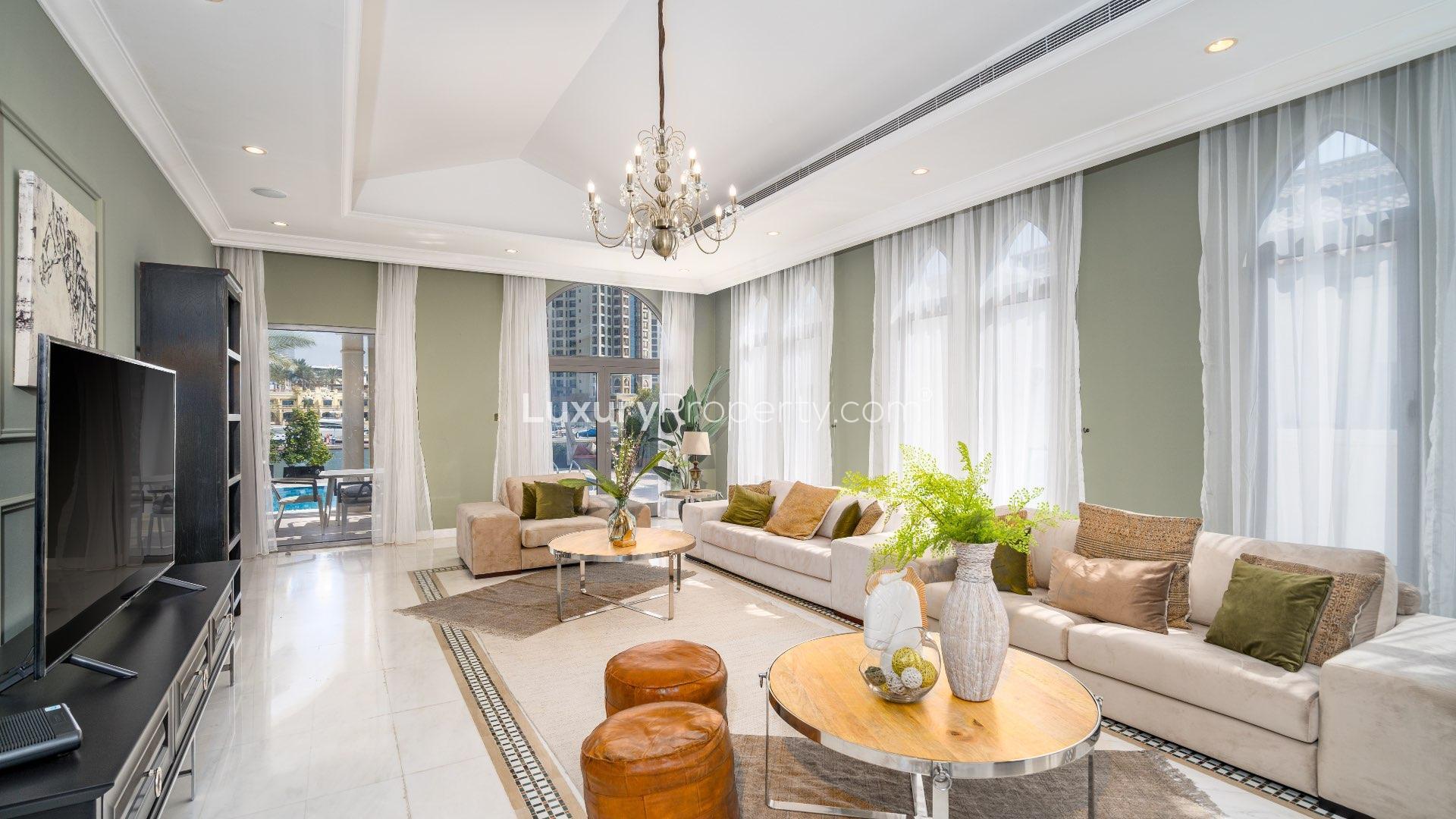 Front view of upgraded 5-bedroom villa with private beach access in Palm Jumeirah