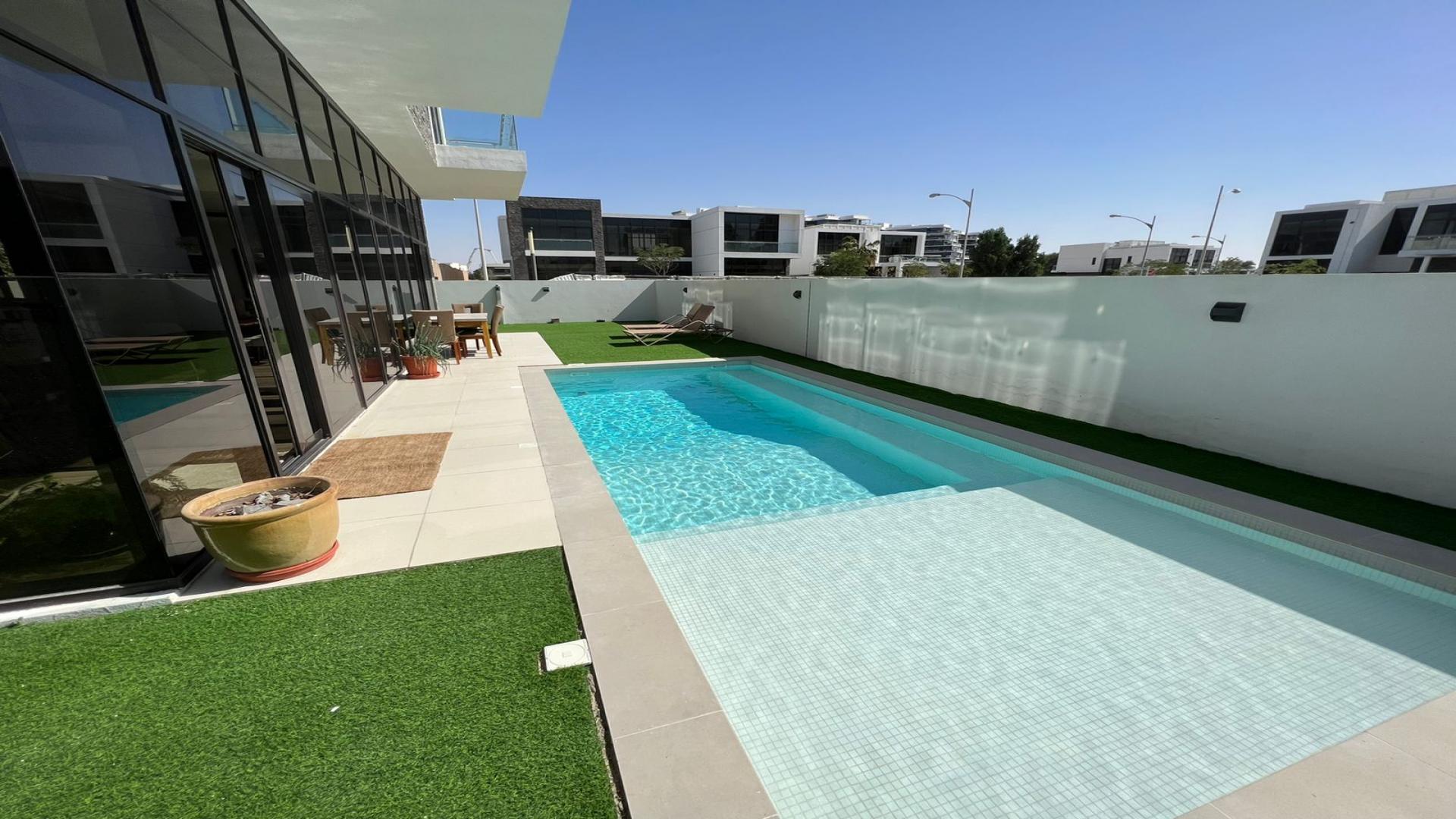 Modern 5-bedroom villa with private pool in Trump Estates, Damac Hills, for rent