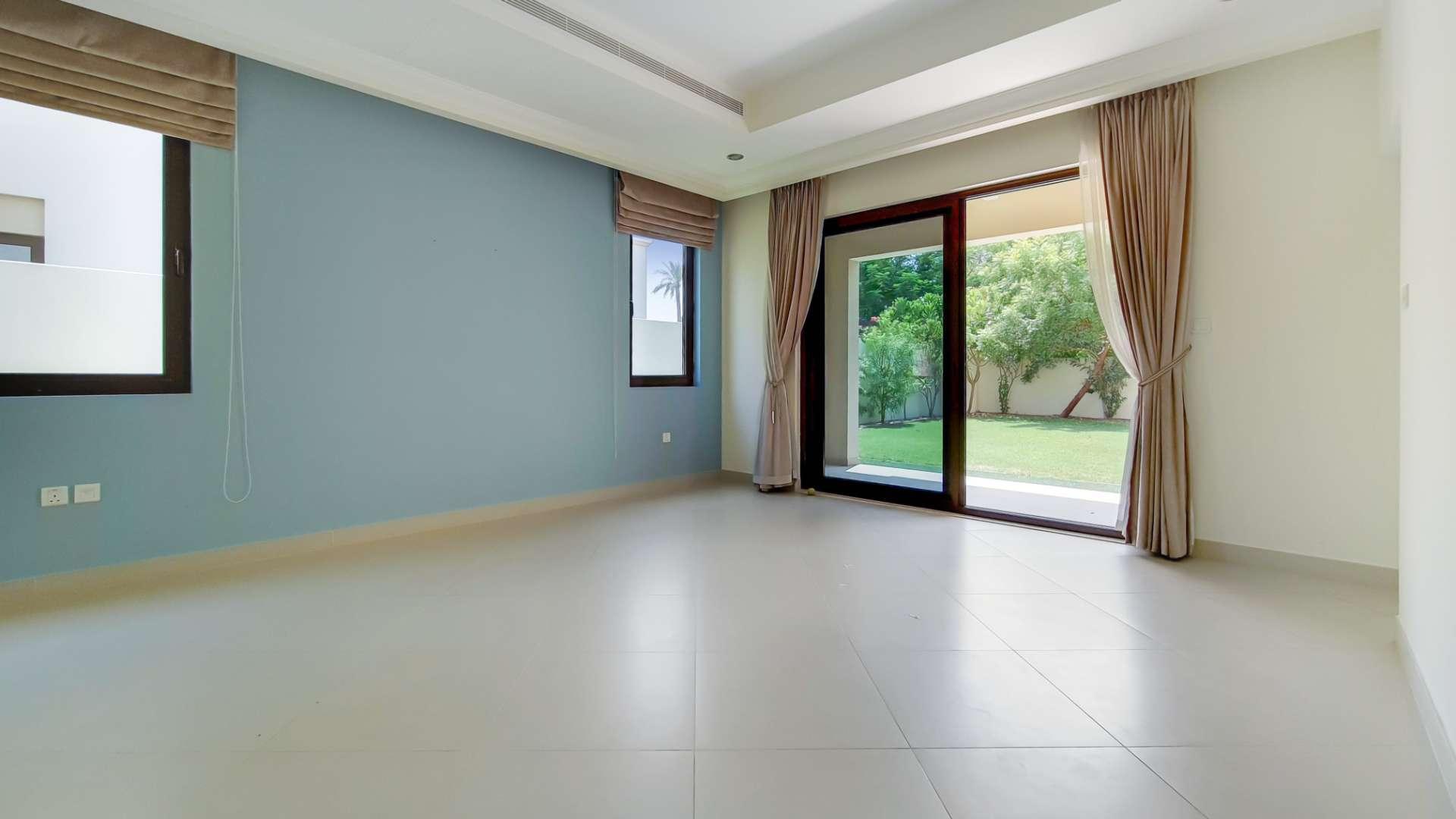 Beautiful 5-bedroom villa exterior with garage in Yasmin, Arabian Ranches 2, for rent