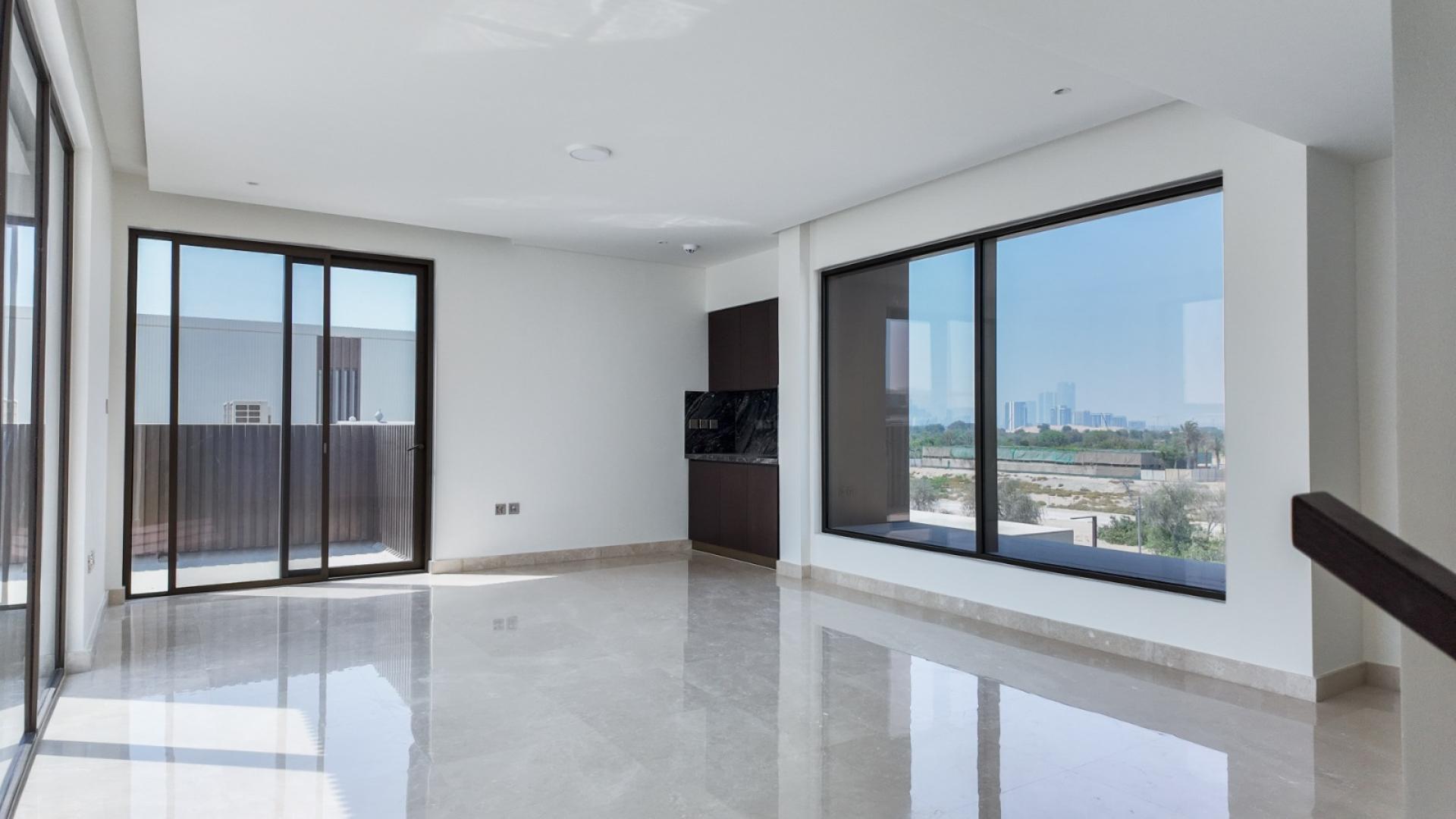 Modern 5-bedroom villa for sale in Dubai Hills Estate, Palm Hills community