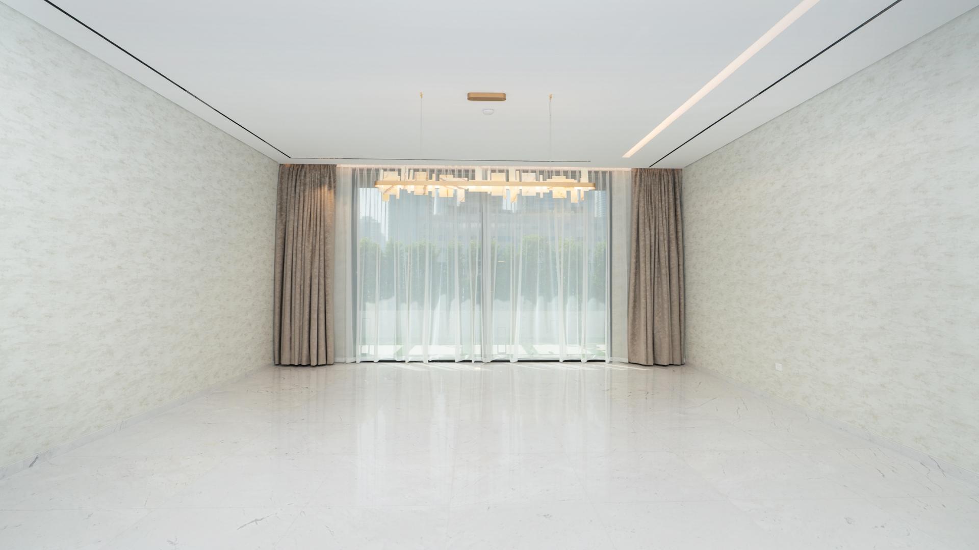 High-end Al Wasl villa kitchen with modern design and branded finishes, LP44210