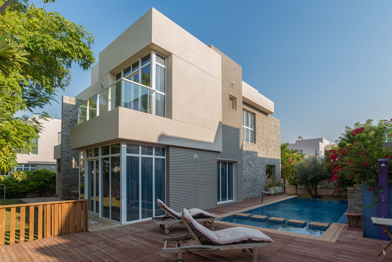 Modern 5-bedroom villa with pool in Cedre Villas, Dubai Silicon Oasis, for sale