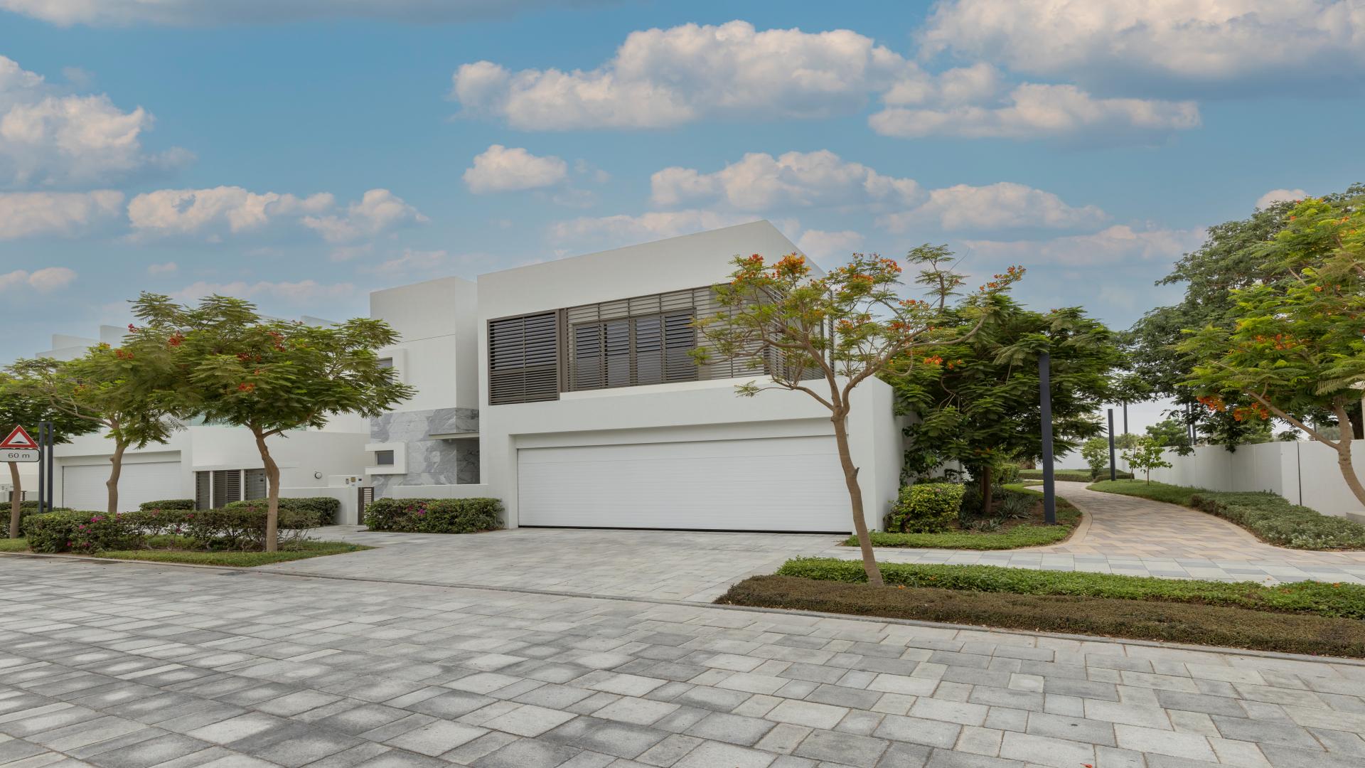 N/A,Stylish contemporary villa exterior in District One, Mohammed Bin Rashid City for sale