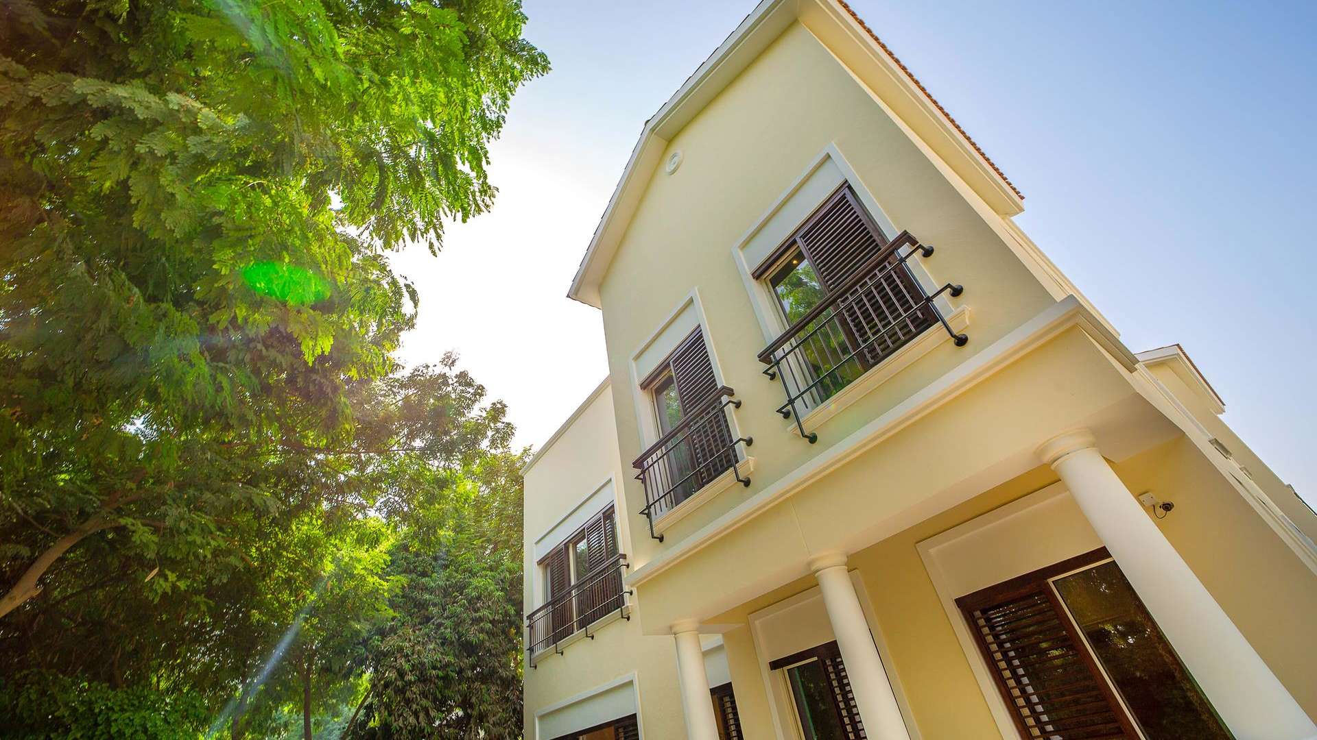 Elegant dining area in luxury villa, District One, Mohammed Bin Rashid City
