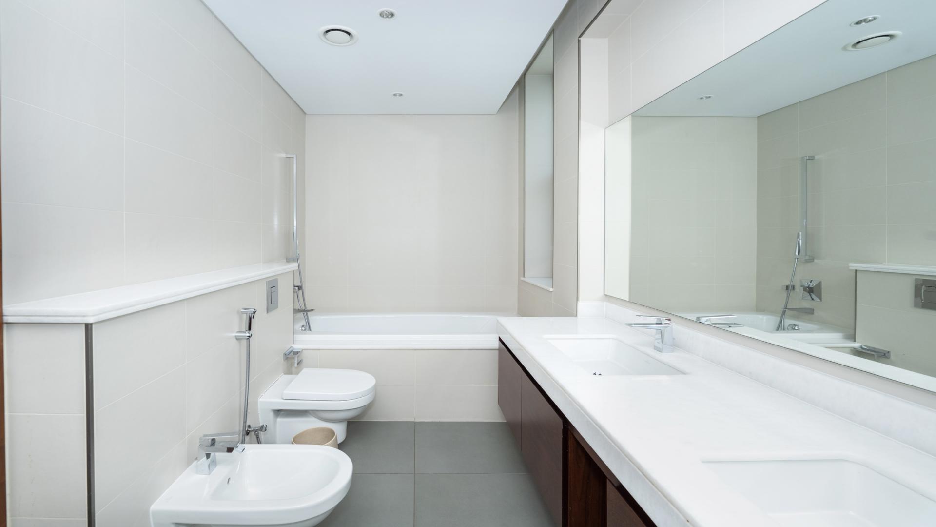 Elegant marble staircase in District One villa, Mohammed Bin Rashid City, for sale