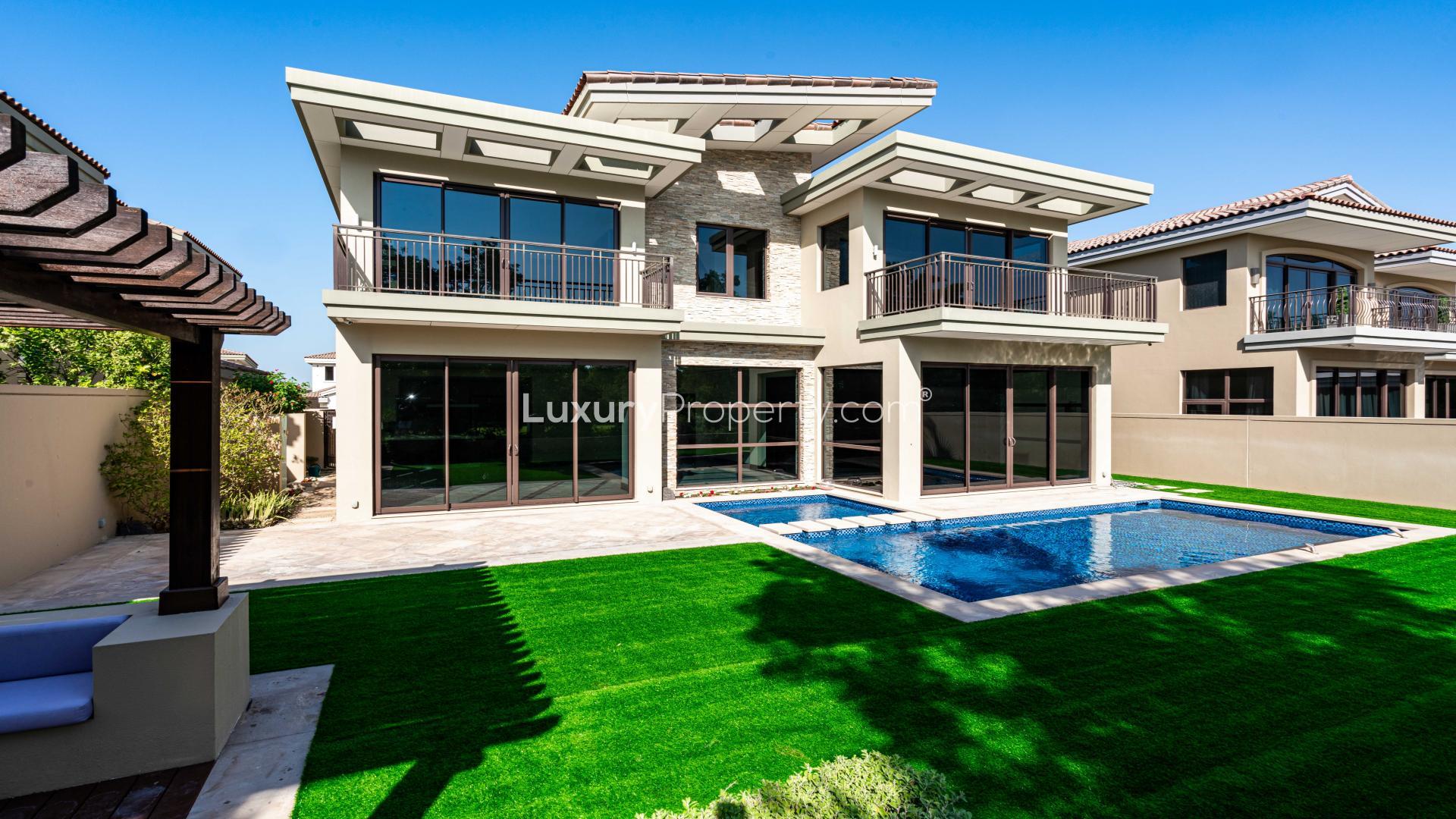 Luxurious 5-bedroom villa with pool in Jumeirah Golf Estates, Earth community, for sale