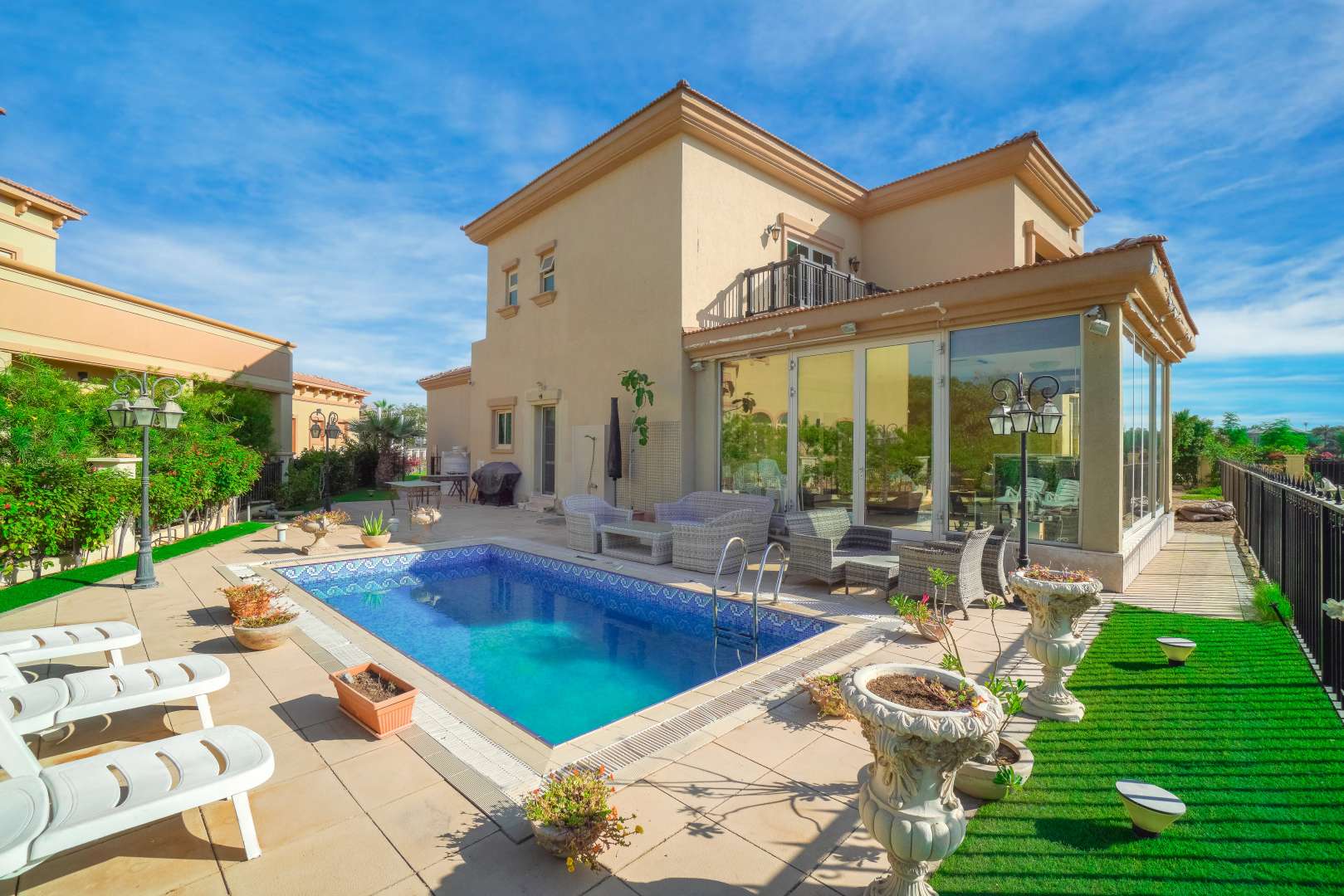 Luxurious living room in upgraded European Clusters villa, Jumeirah Islands, for sale