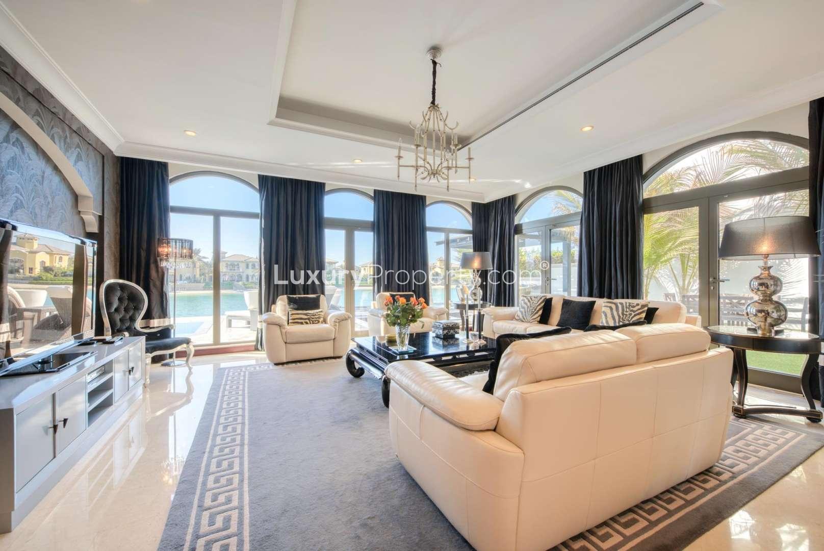 Villa with Atlantis view, steps to beach, Palm Jumeirah, Garden Homes, for sale