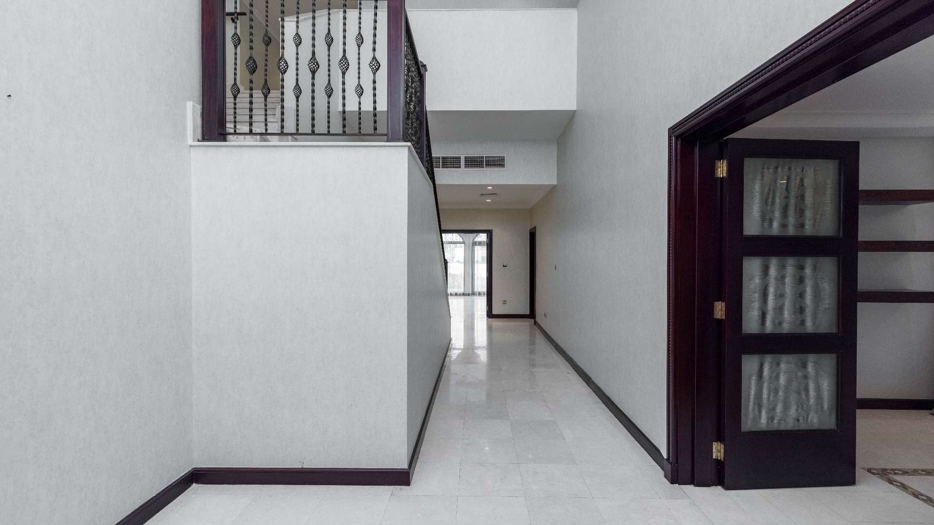 Stunning 5-bed villa with pool in Palm Jumeirah Garden Homes for sale