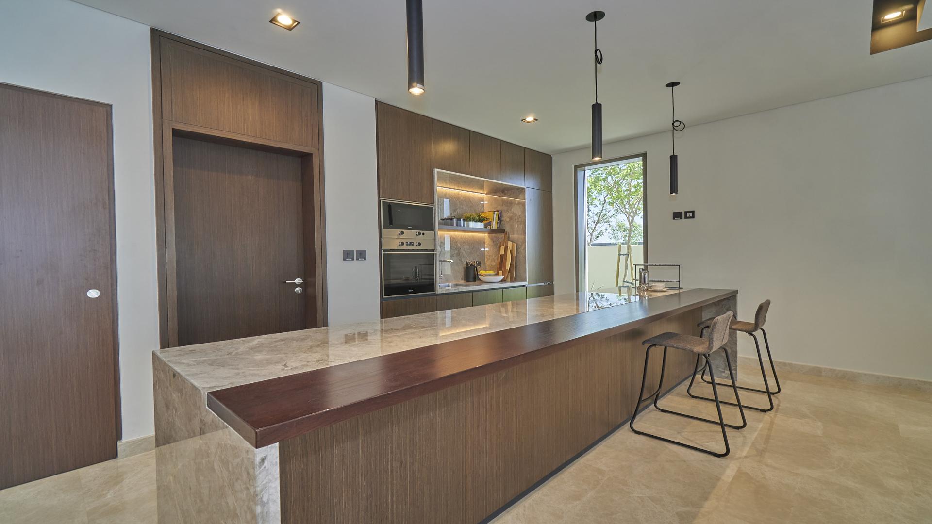 Luxurious living room in 5-bedroom villa, Golf Place, Dubai Hills Estate, for sale