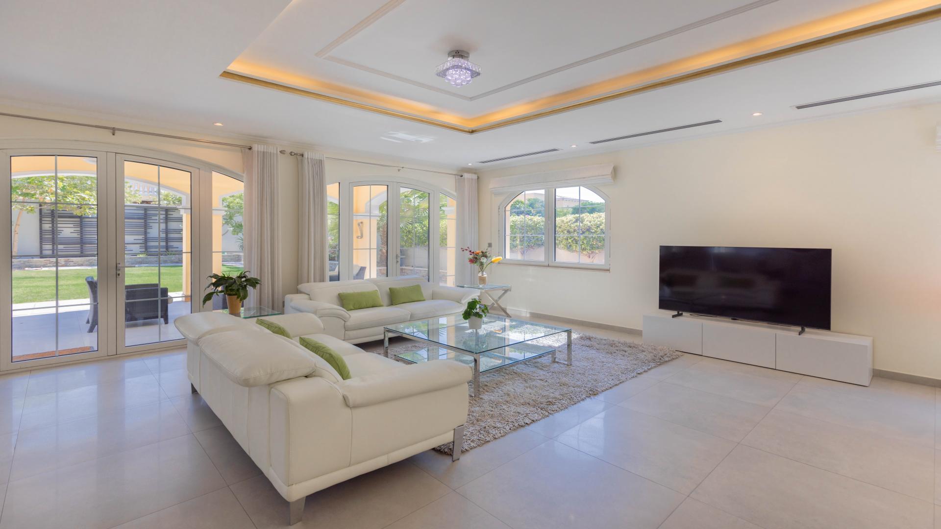 Luxurious living room in a five-bedroom villa for sale, Jumeirah Park, Legacy community